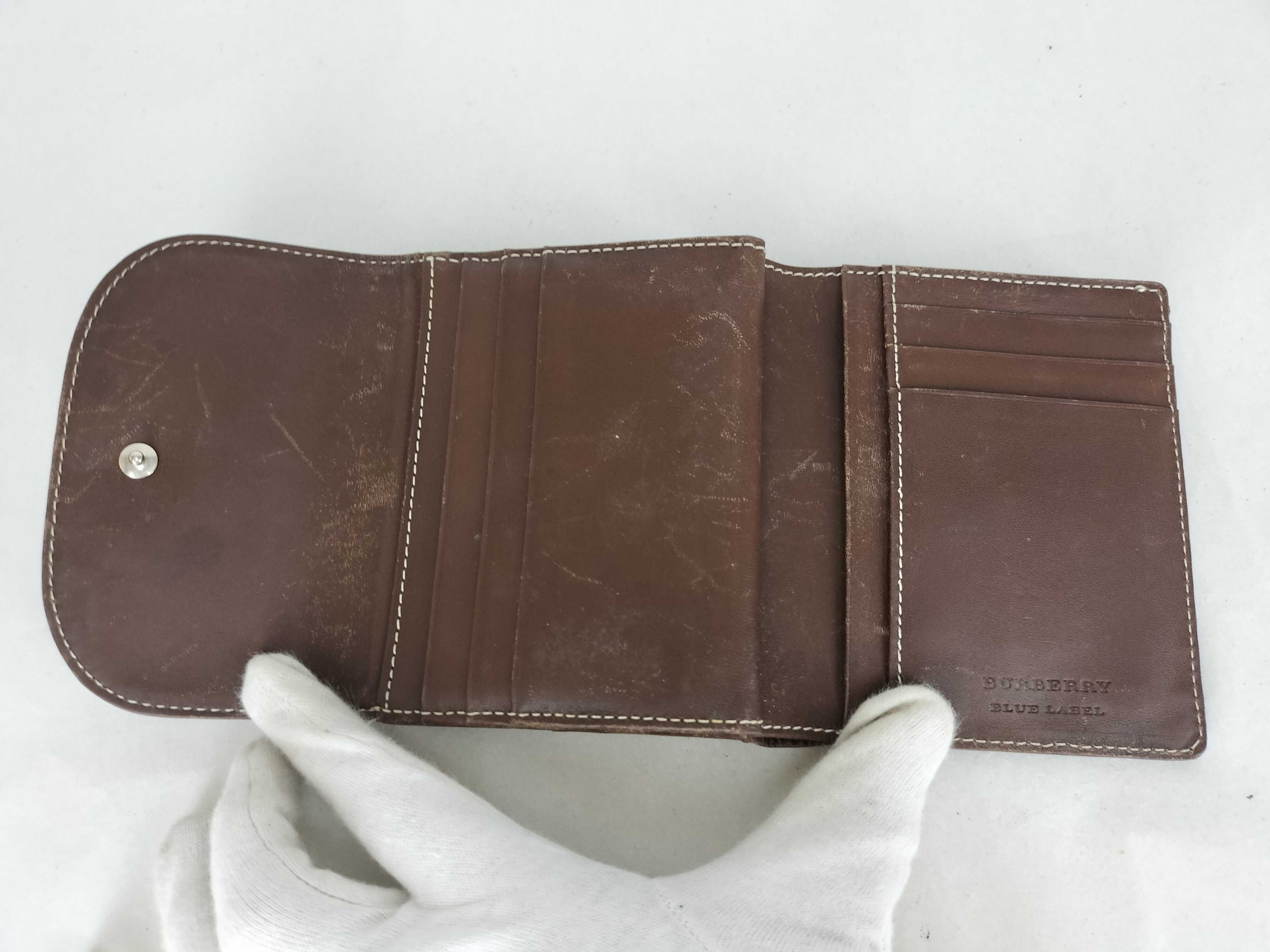 Blue Label Burberry wallet — view 12