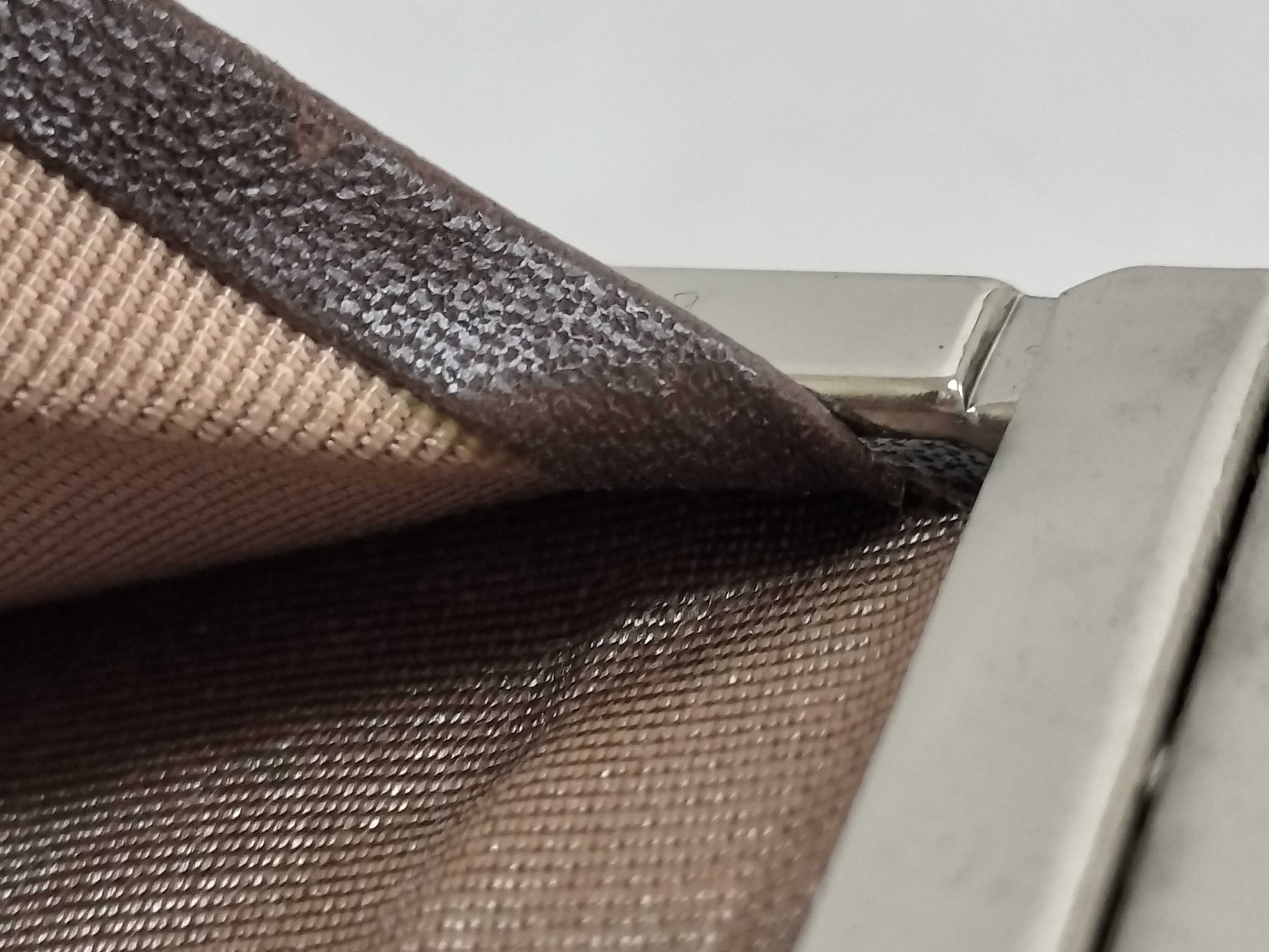 Blue Label Burberry wallet — view 7