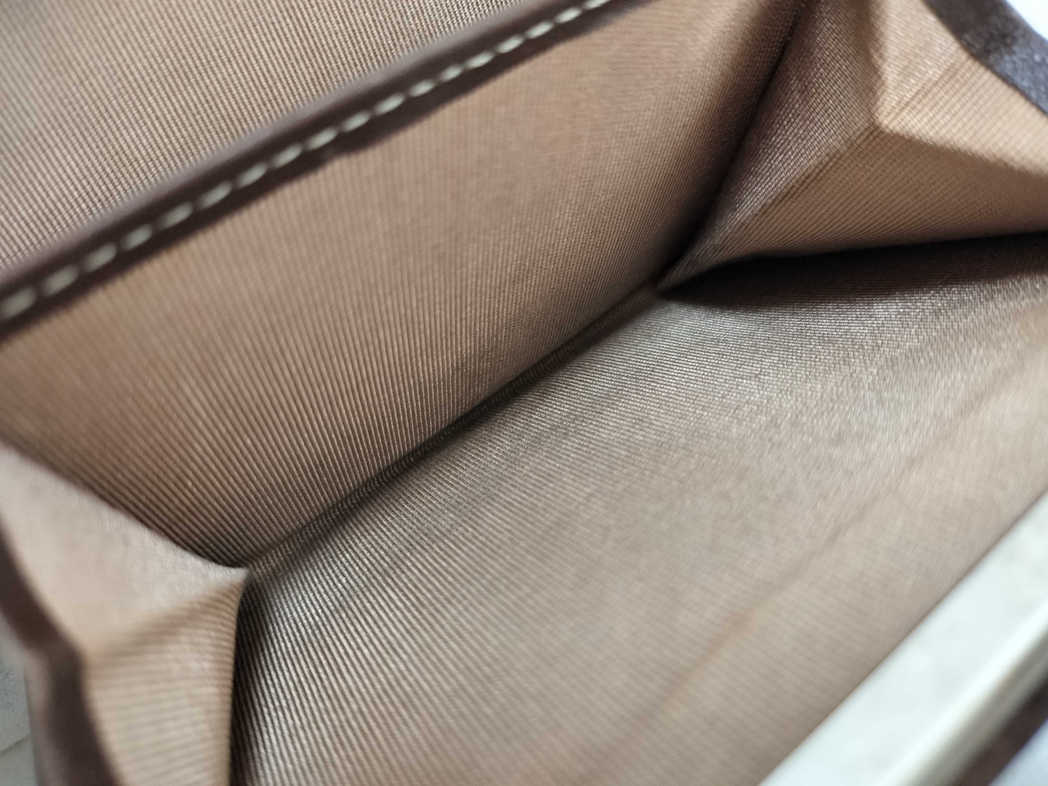 Blue Label Burberry wallet — view 9