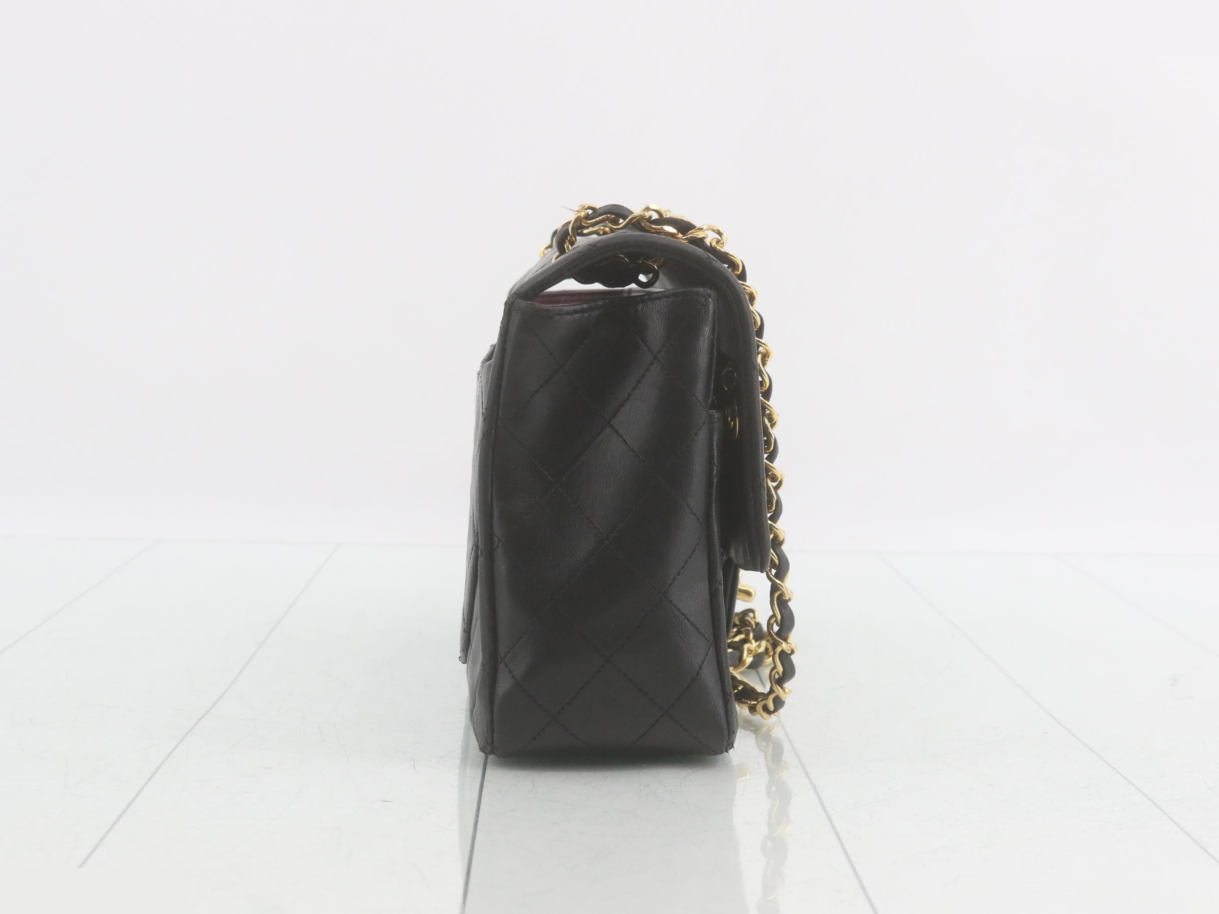 Matelassé Chain Shoulder Bag, Black, with Pouch, Unit No. 1 — view 4