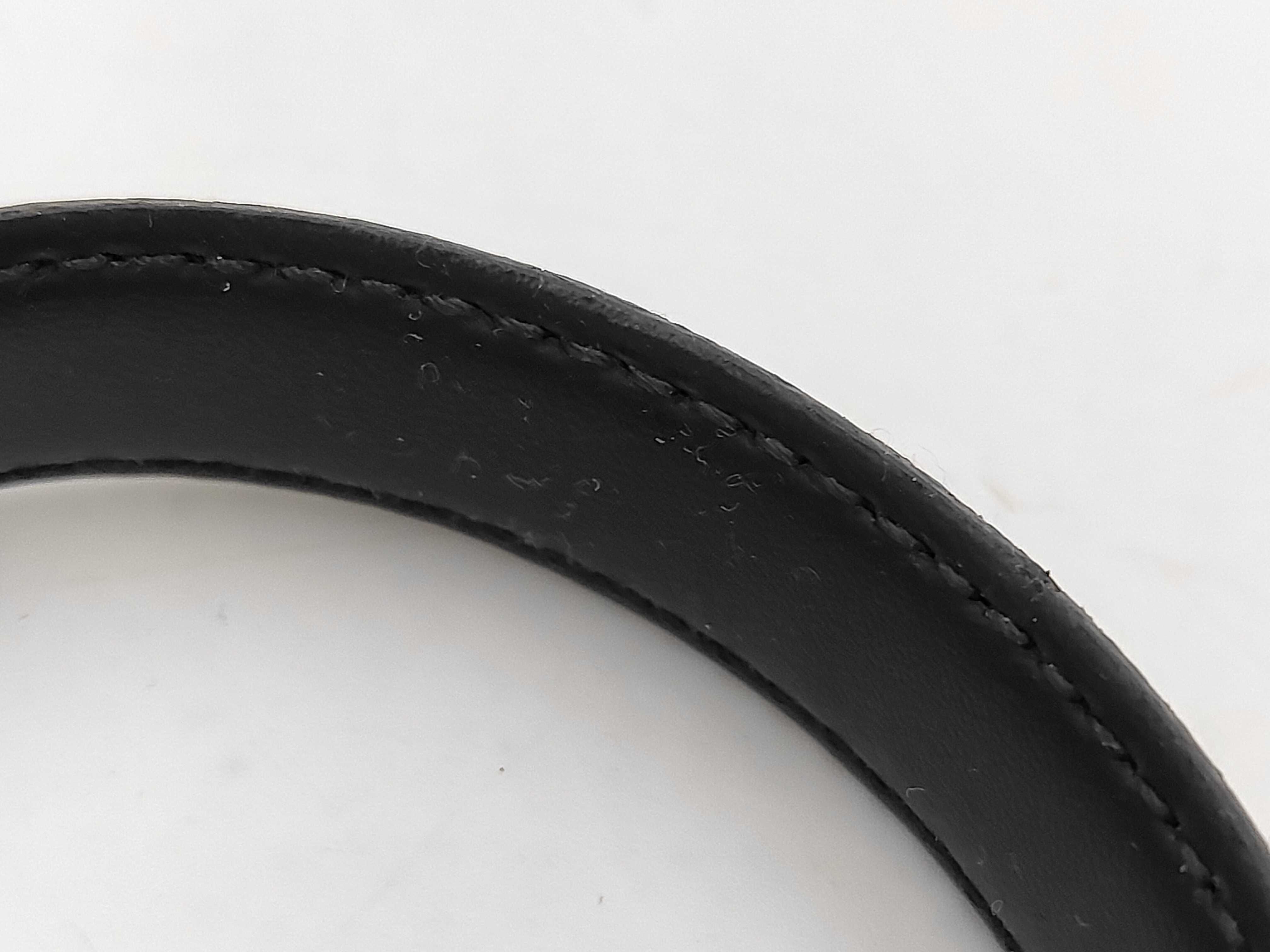 M8041 Bracelet LV Heart Bracelet Bangle — view 4