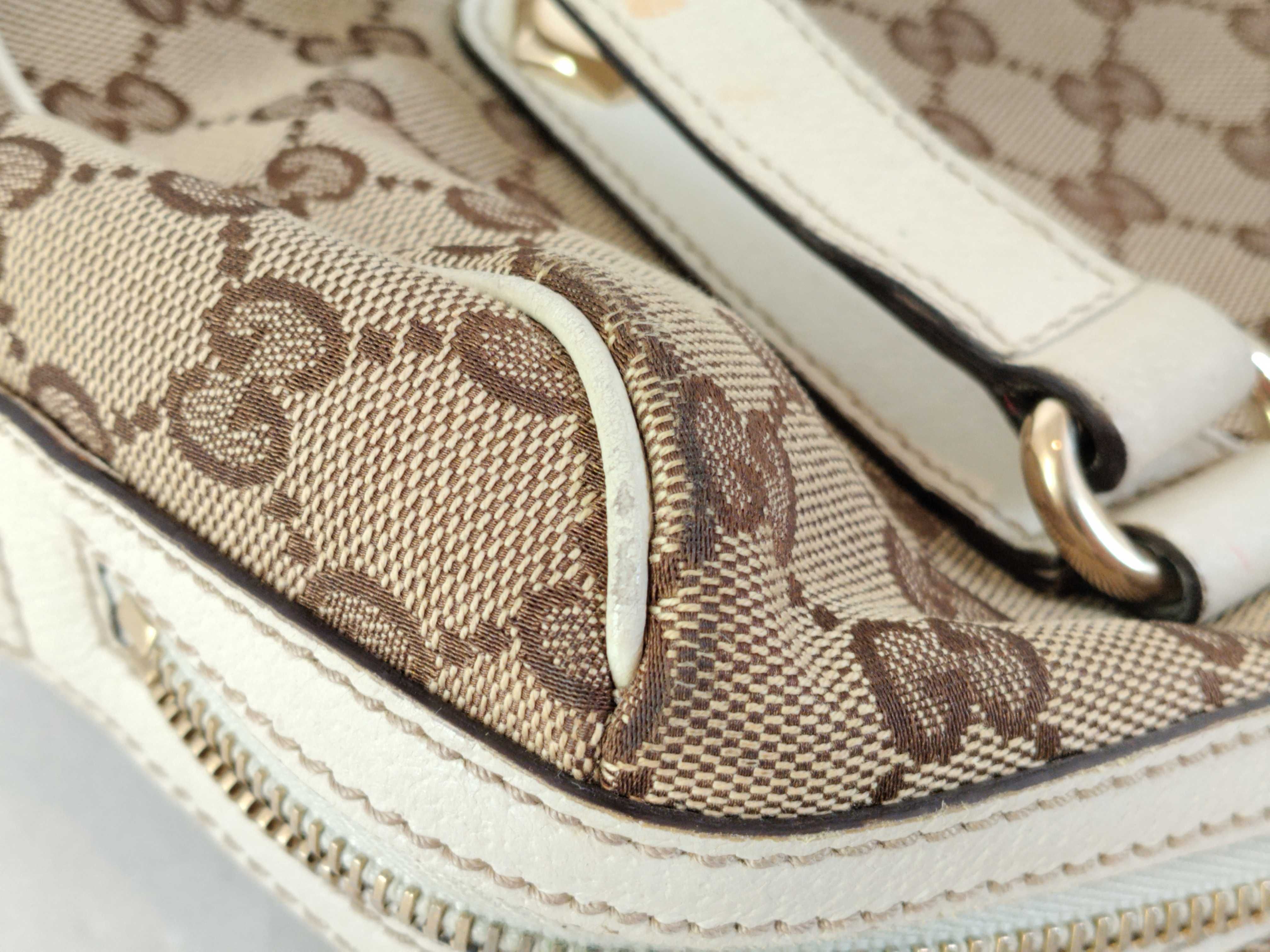 GG Canvas Handbag / 491403 — view 15