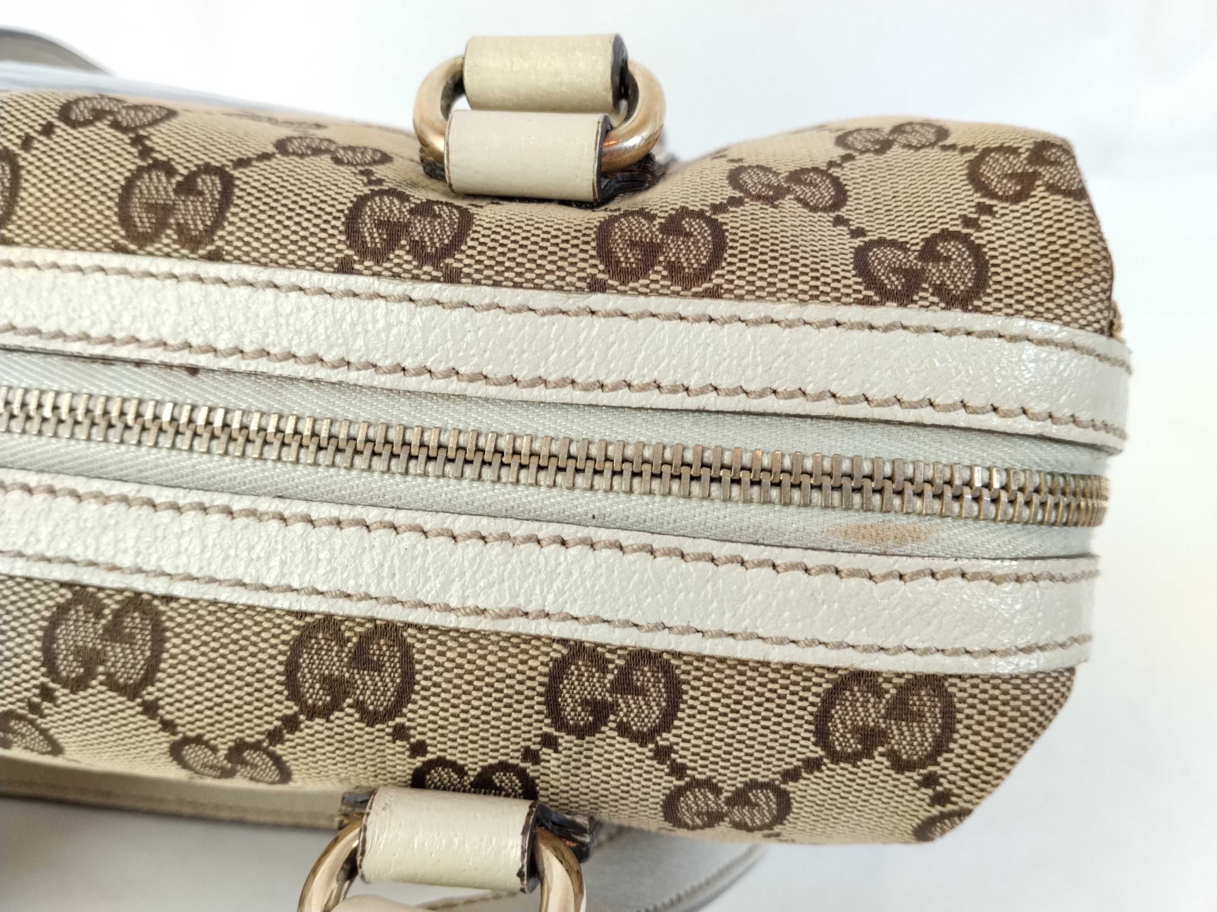 GG Canvas Handbag / 491403 — view 9