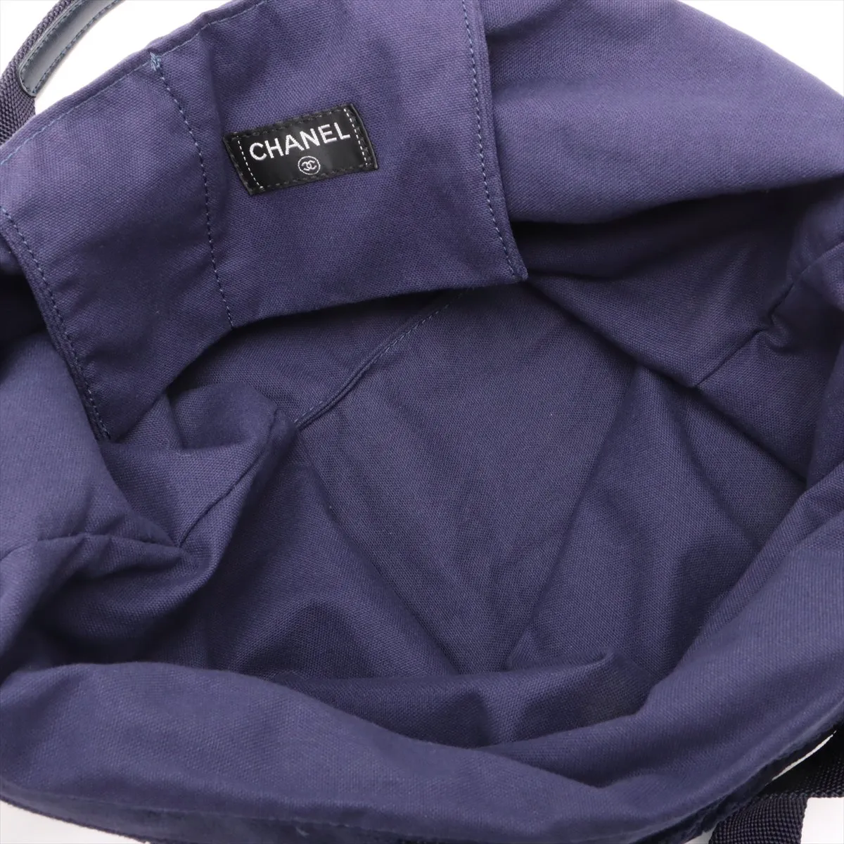 Beachline Pile Tote Bag Coco Mark Navy — view 7