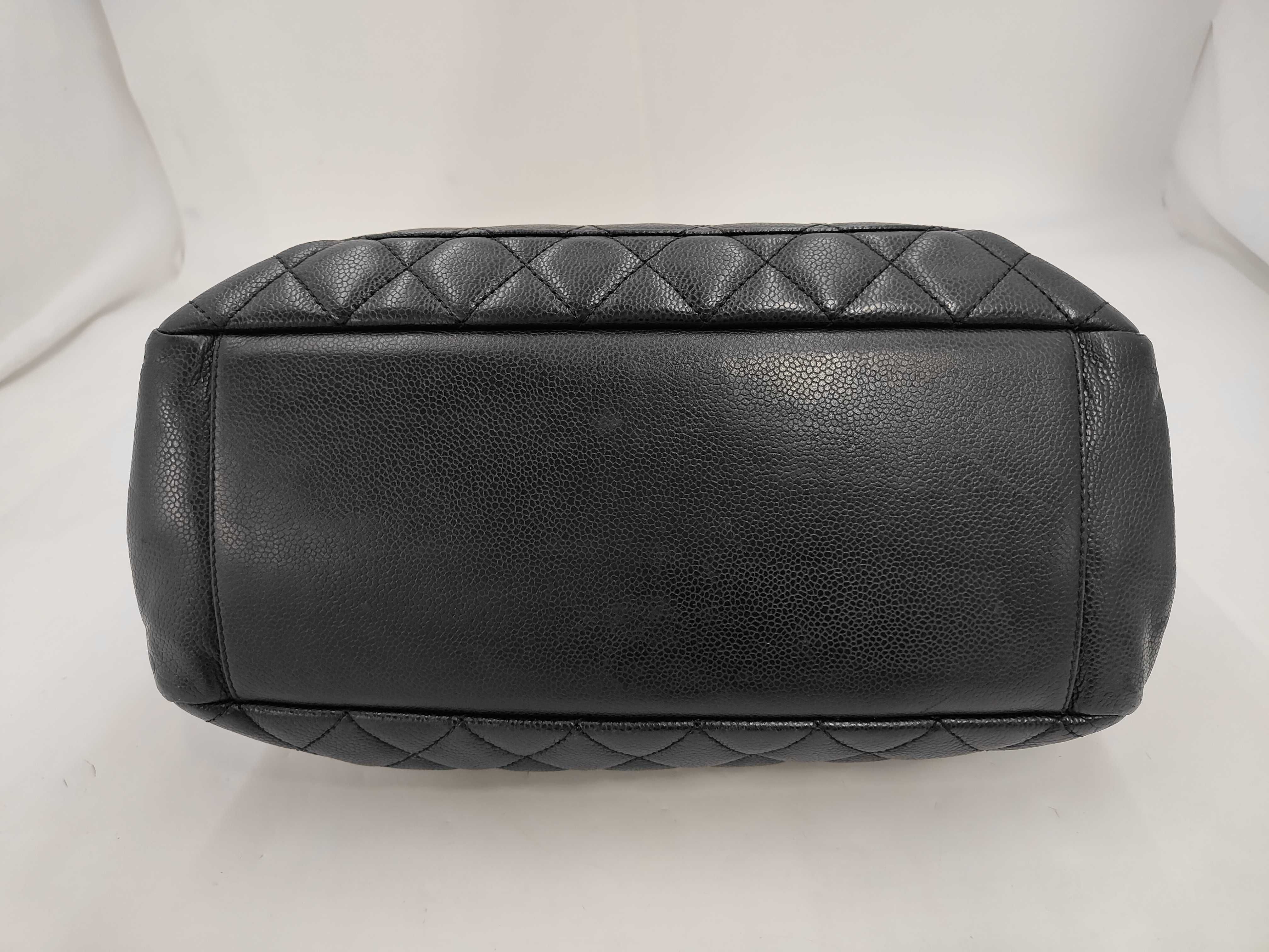 handbag, seal shoulder bag — view 4