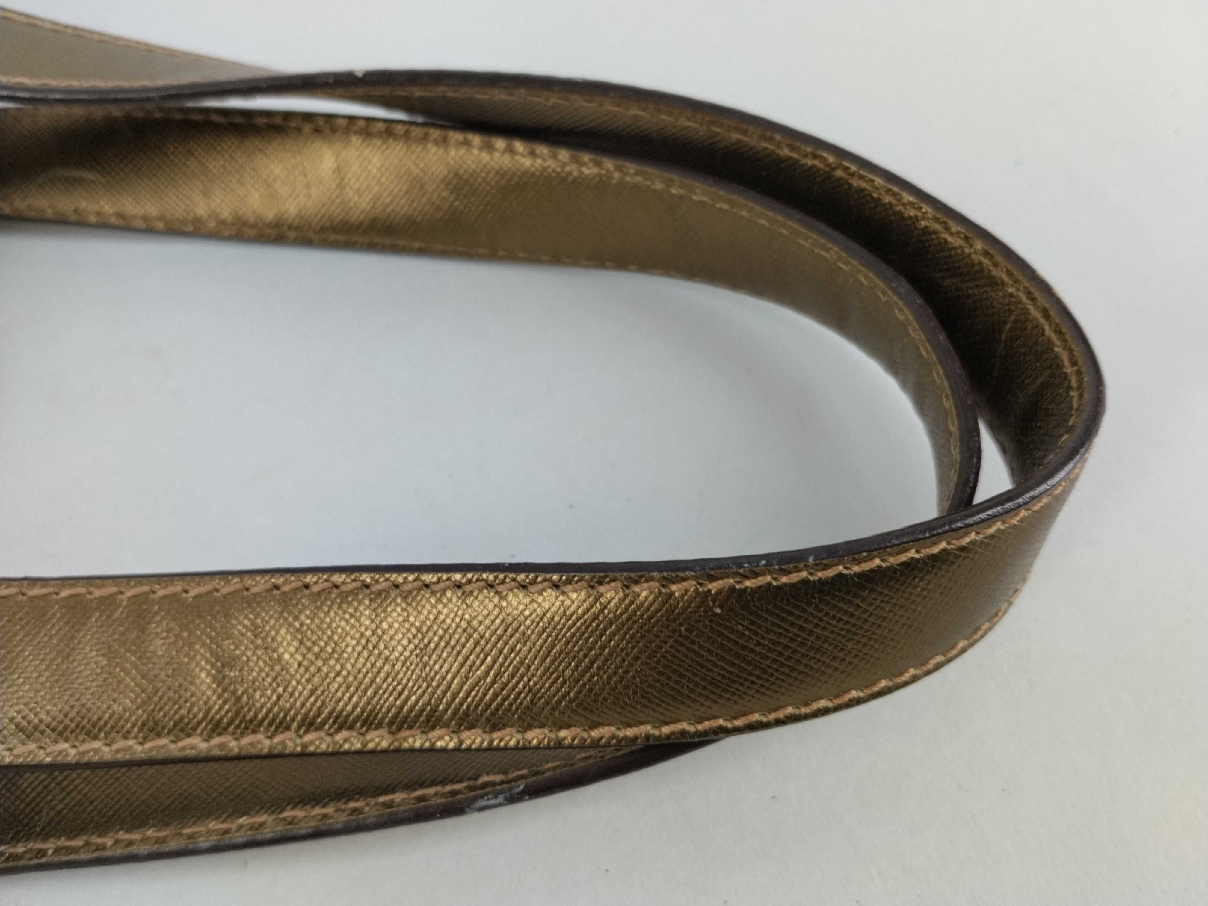 handbag — view 4