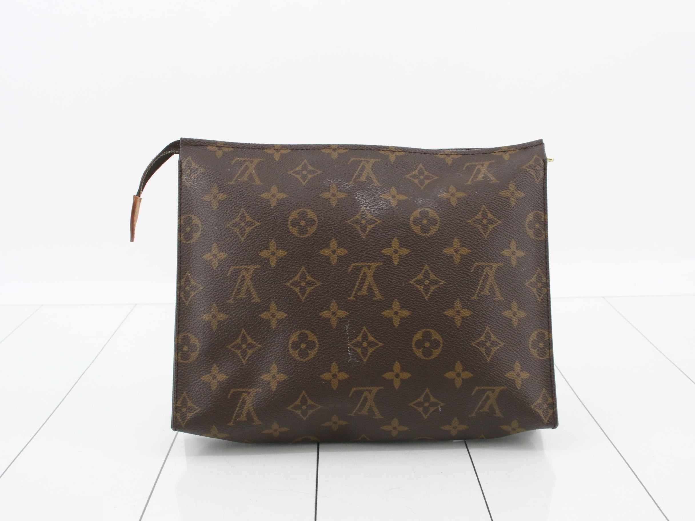 Toilet 26 Pouch — view 2