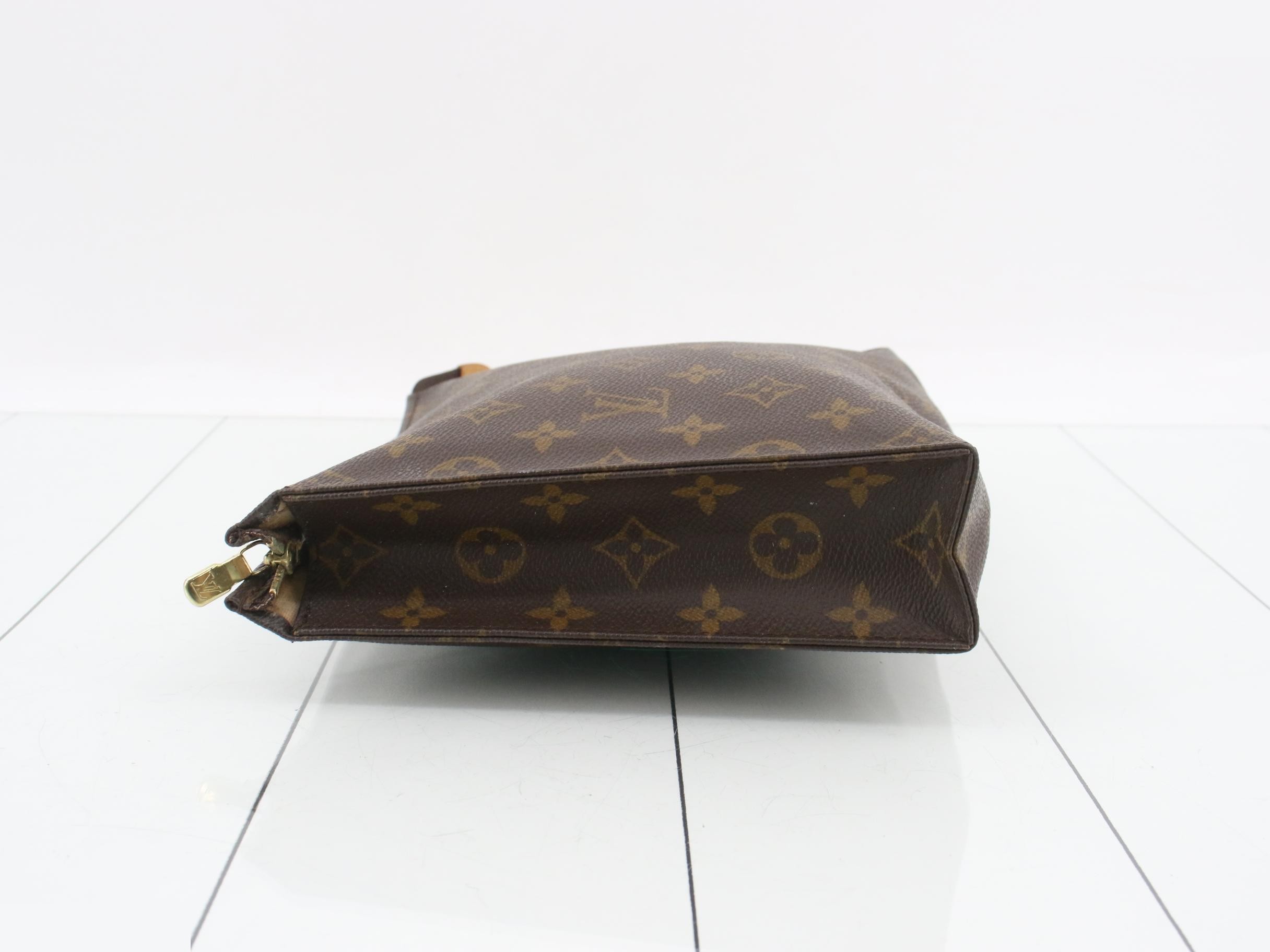 Toilet 26 Pouch — view 4