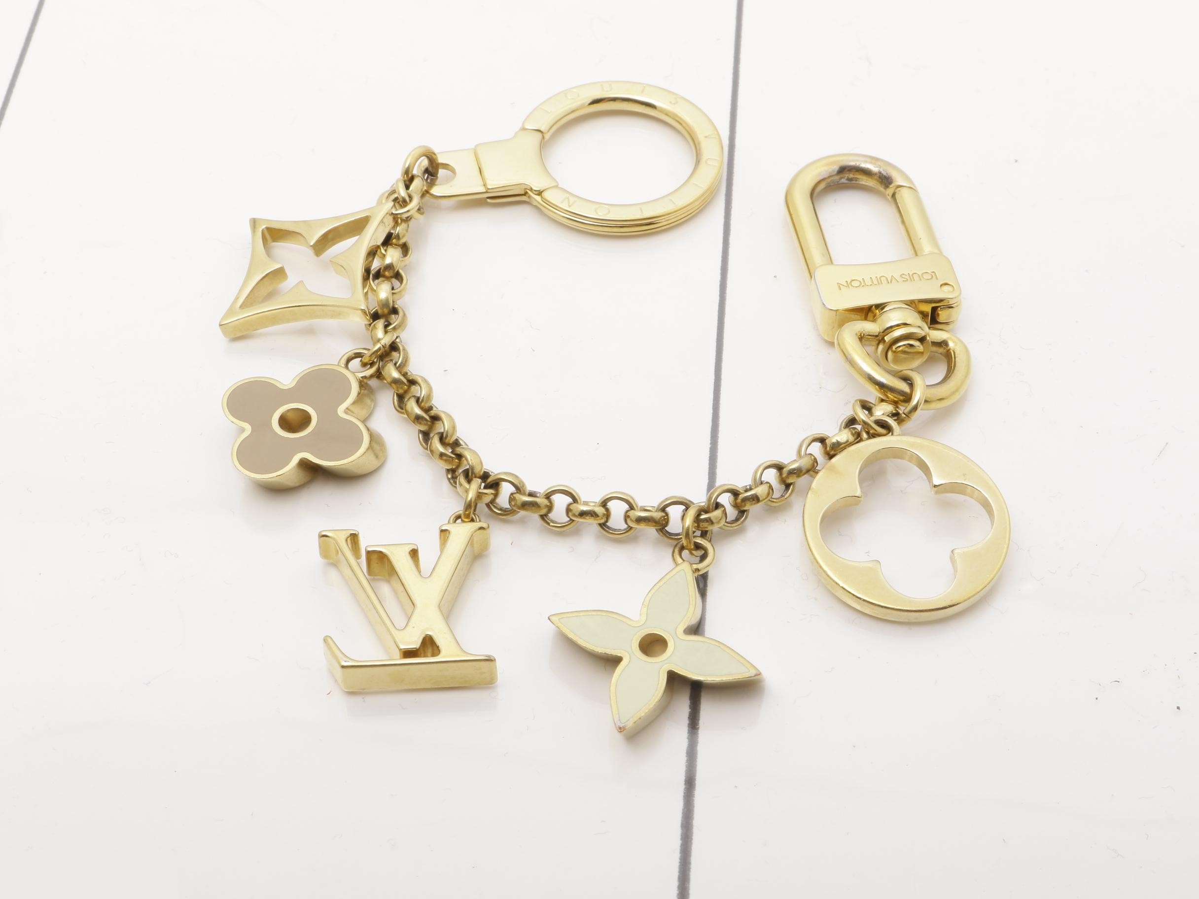 Fleur de Monogram — view 2