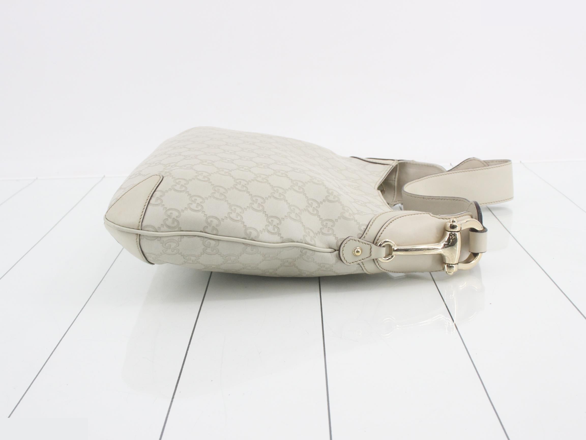 Guccissima Horsebit Hobo, Ivory, 38 x 27 x 3 cm — view 3