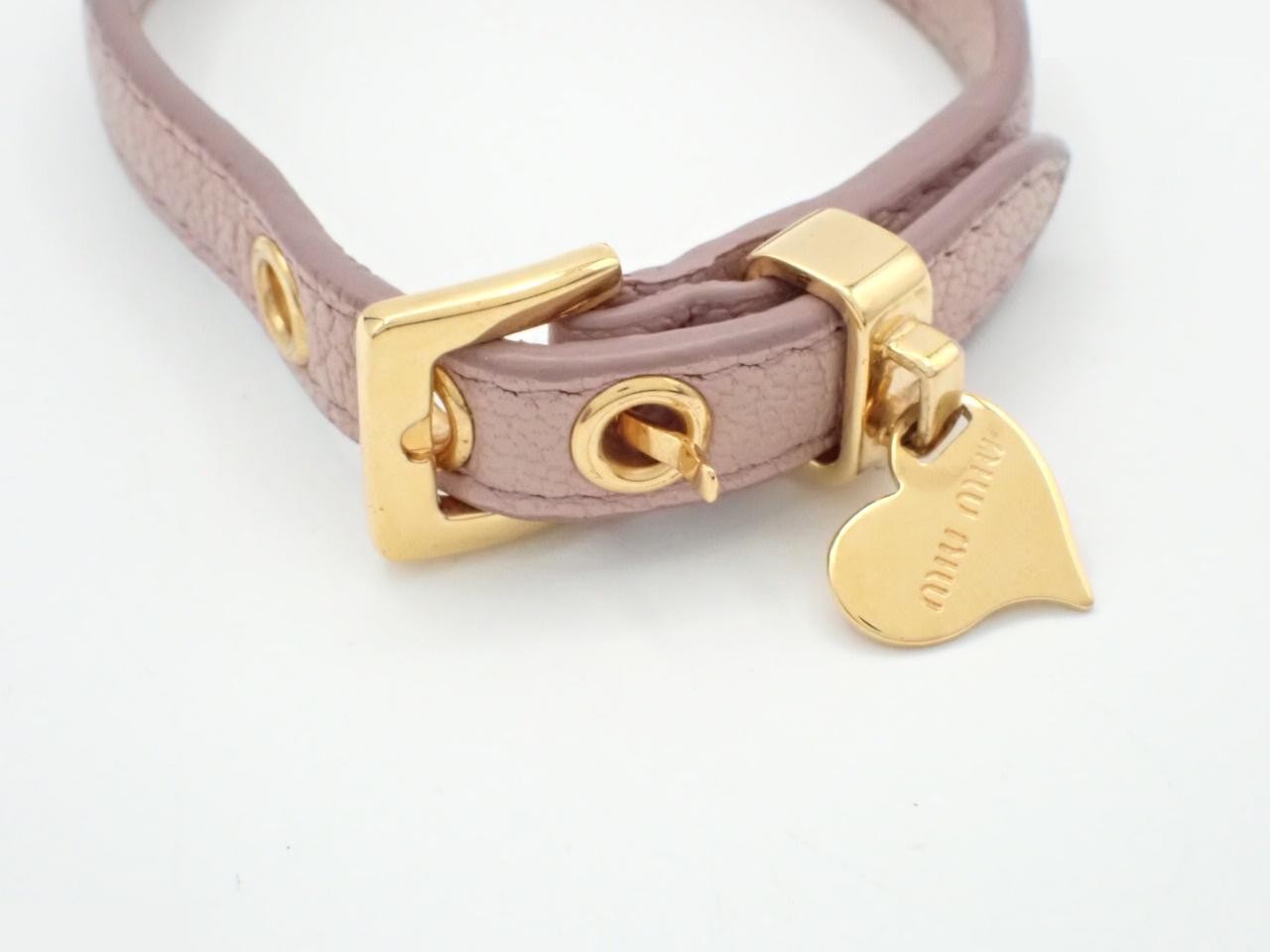 Leather heart-shaped bracelet, pink, wrist circumference approximately 17.5 cm — view 3