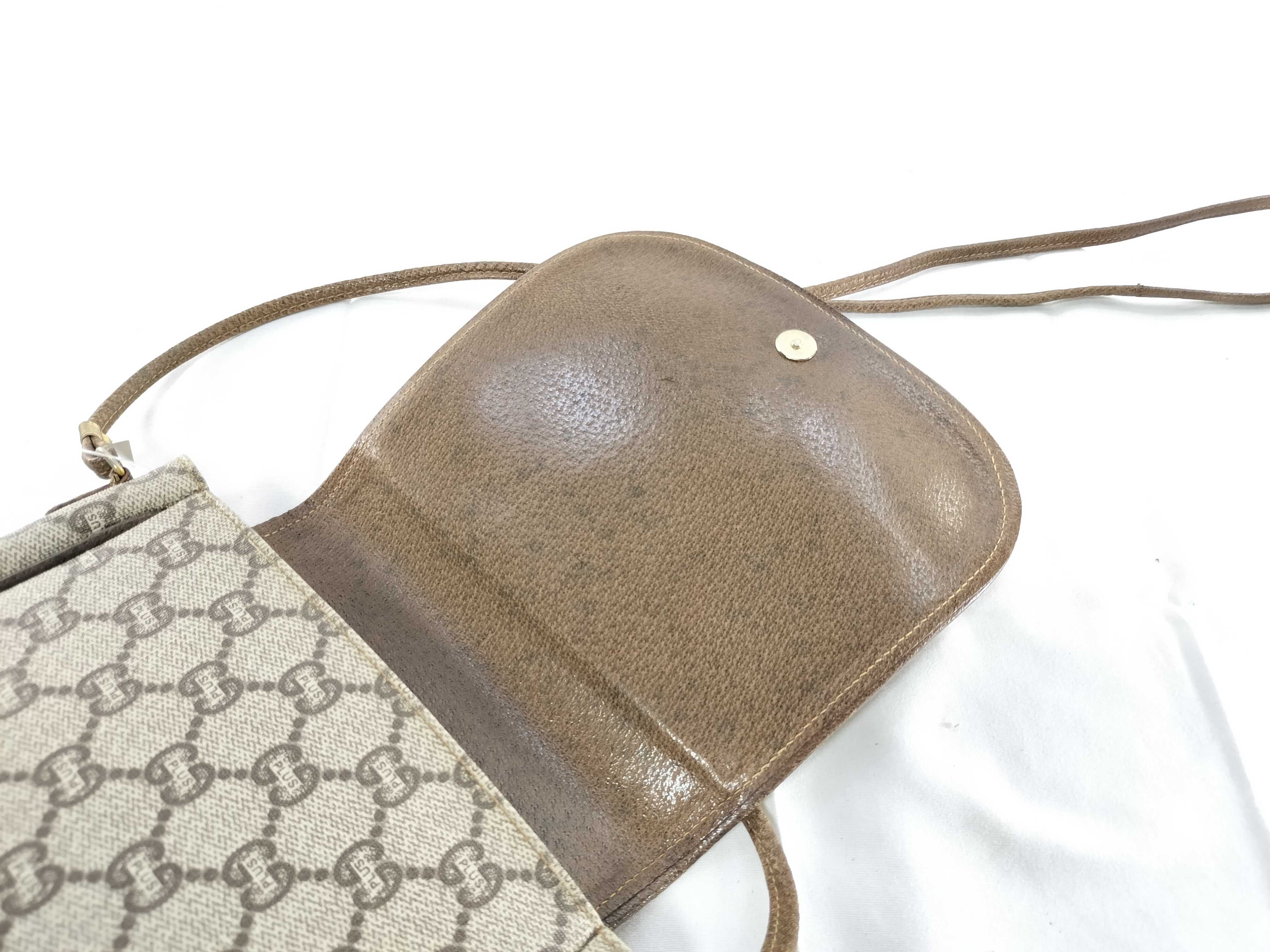 GG Supreme PLUS Old Shoulder Bag — view 8