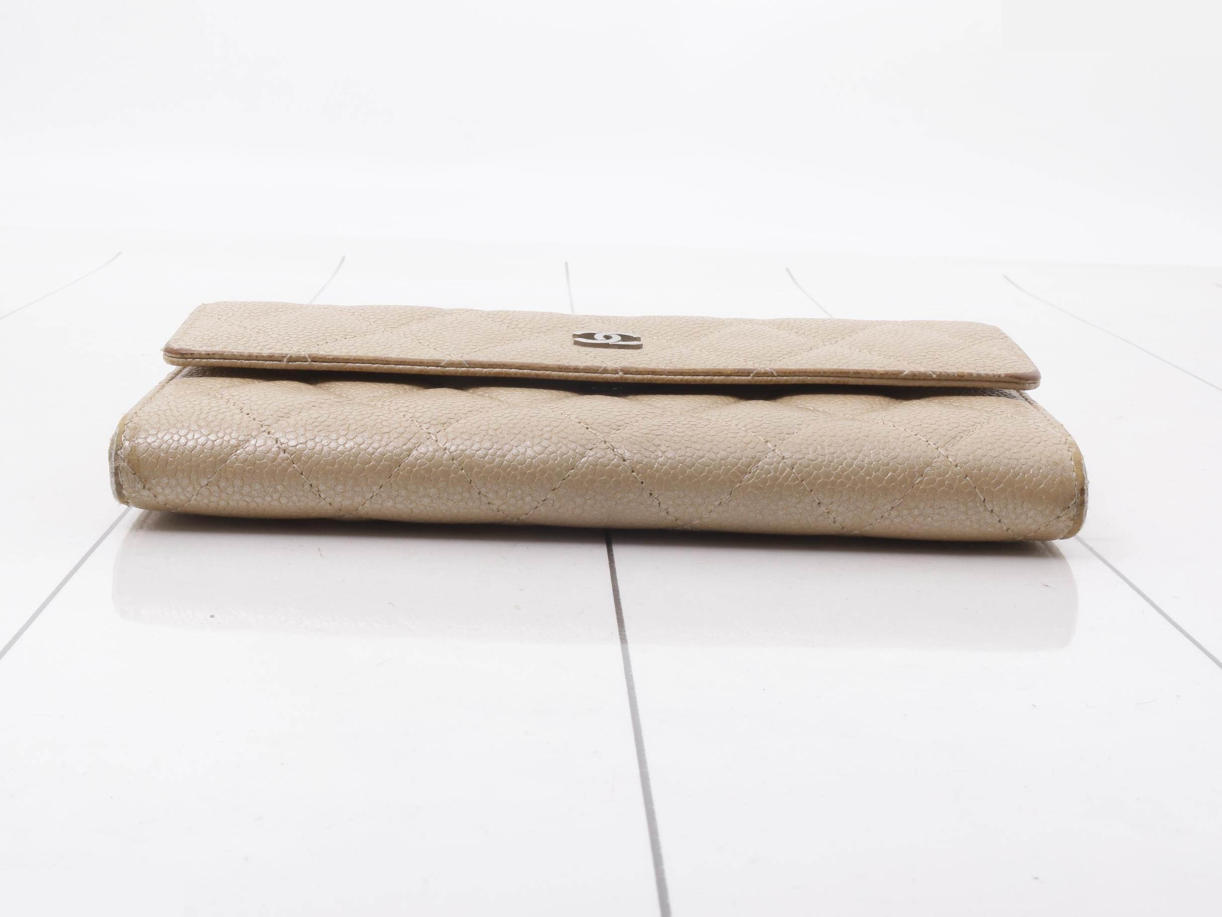 Caviar Skin (Bag) Long Flap Wallet, Beige — view 3