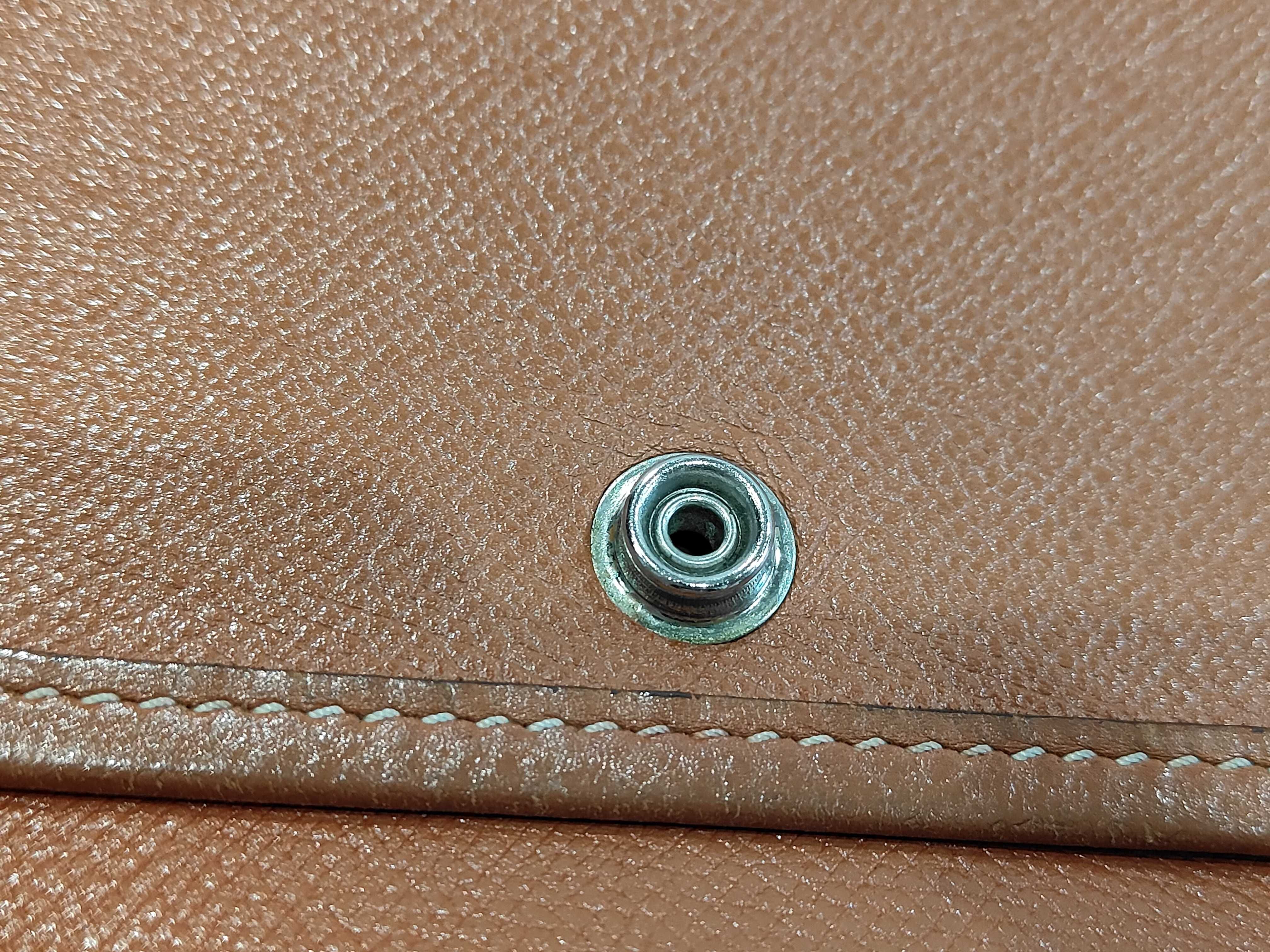 Evelyne II H stamp shoulder bag — view 13