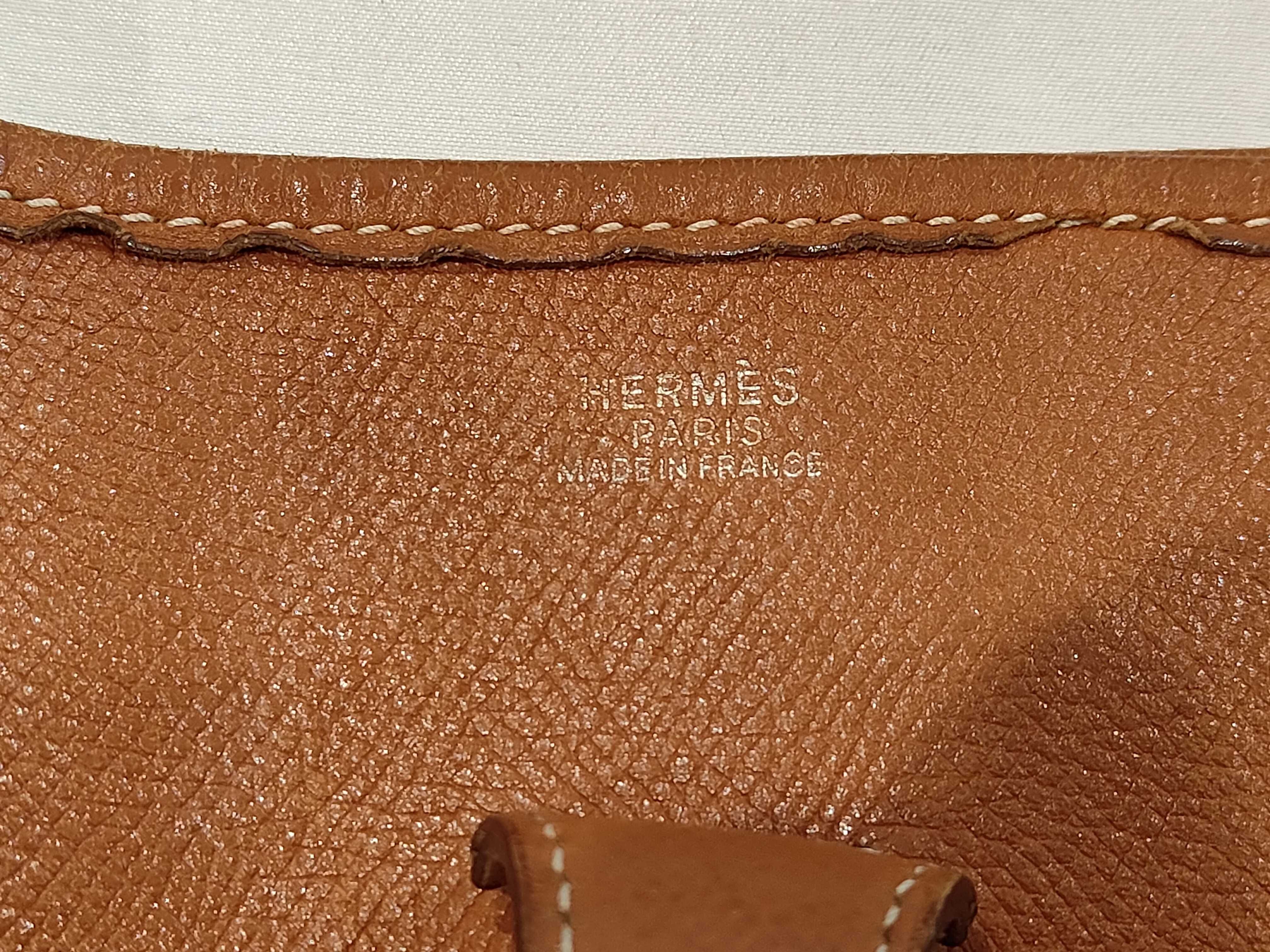 Evelyne II H stamp shoulder bag — view 15