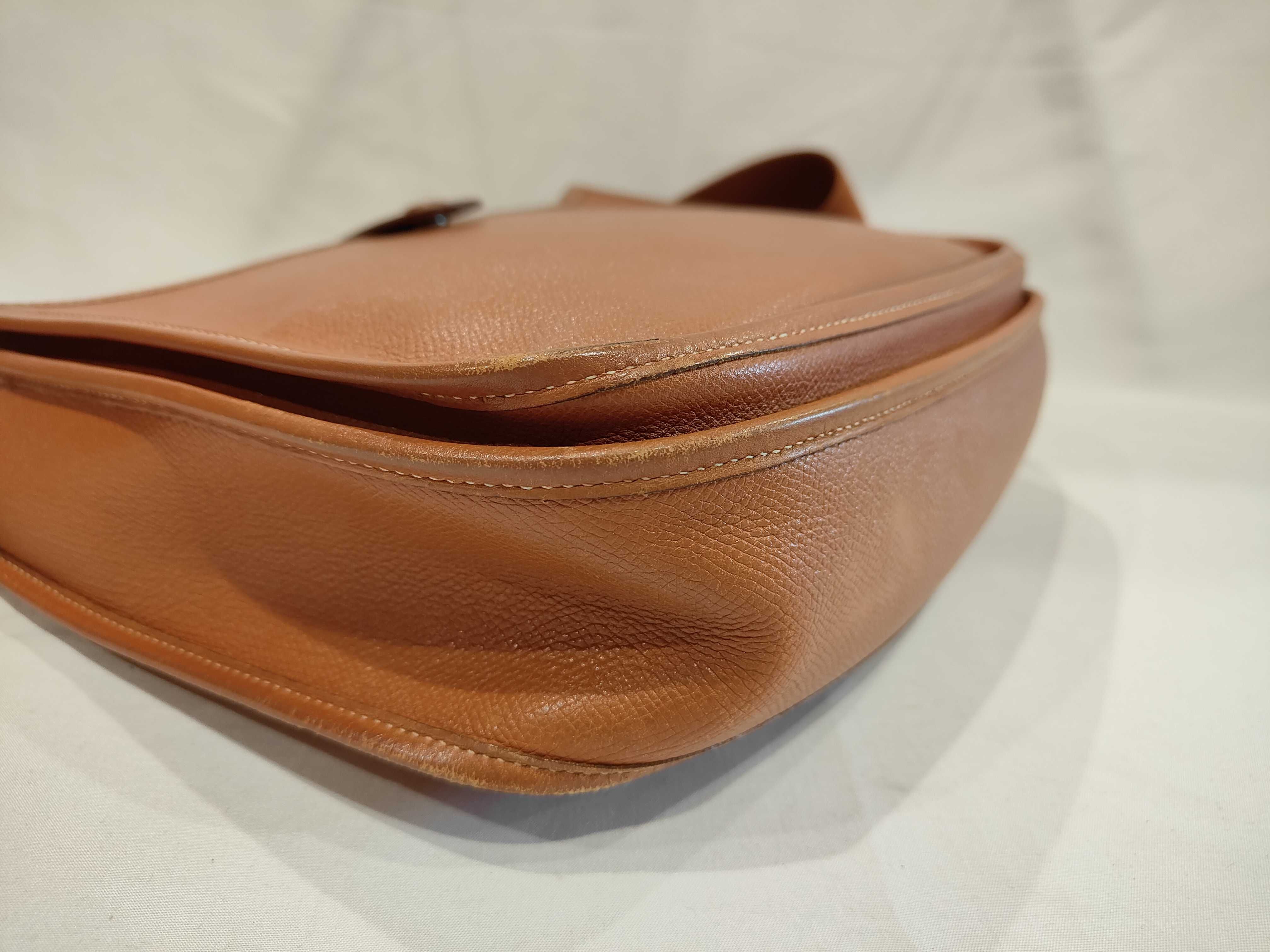 Evelyne II H stamp shoulder bag — view 4