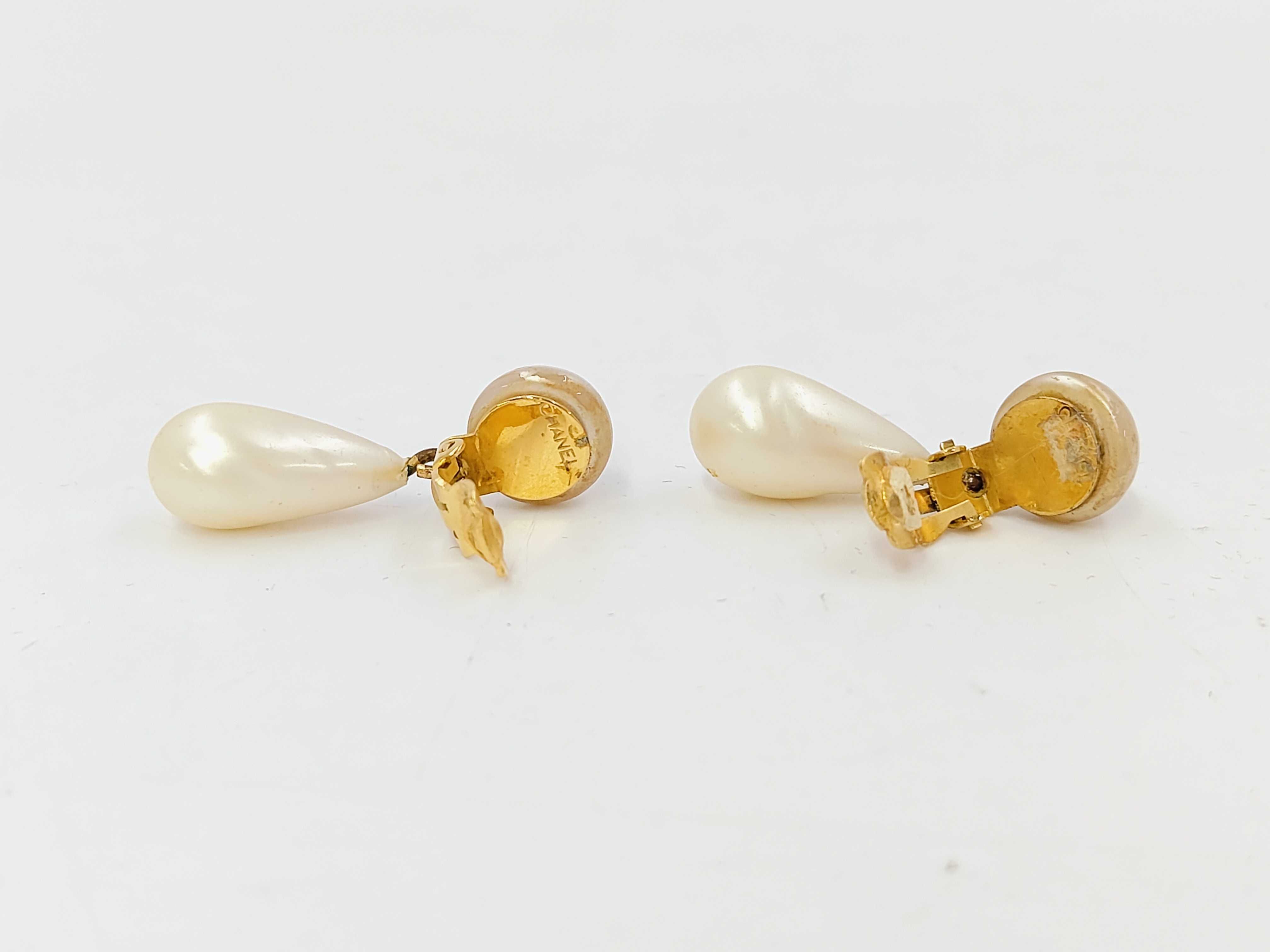 Coco Swing Pearl Gold Earrings — view 2