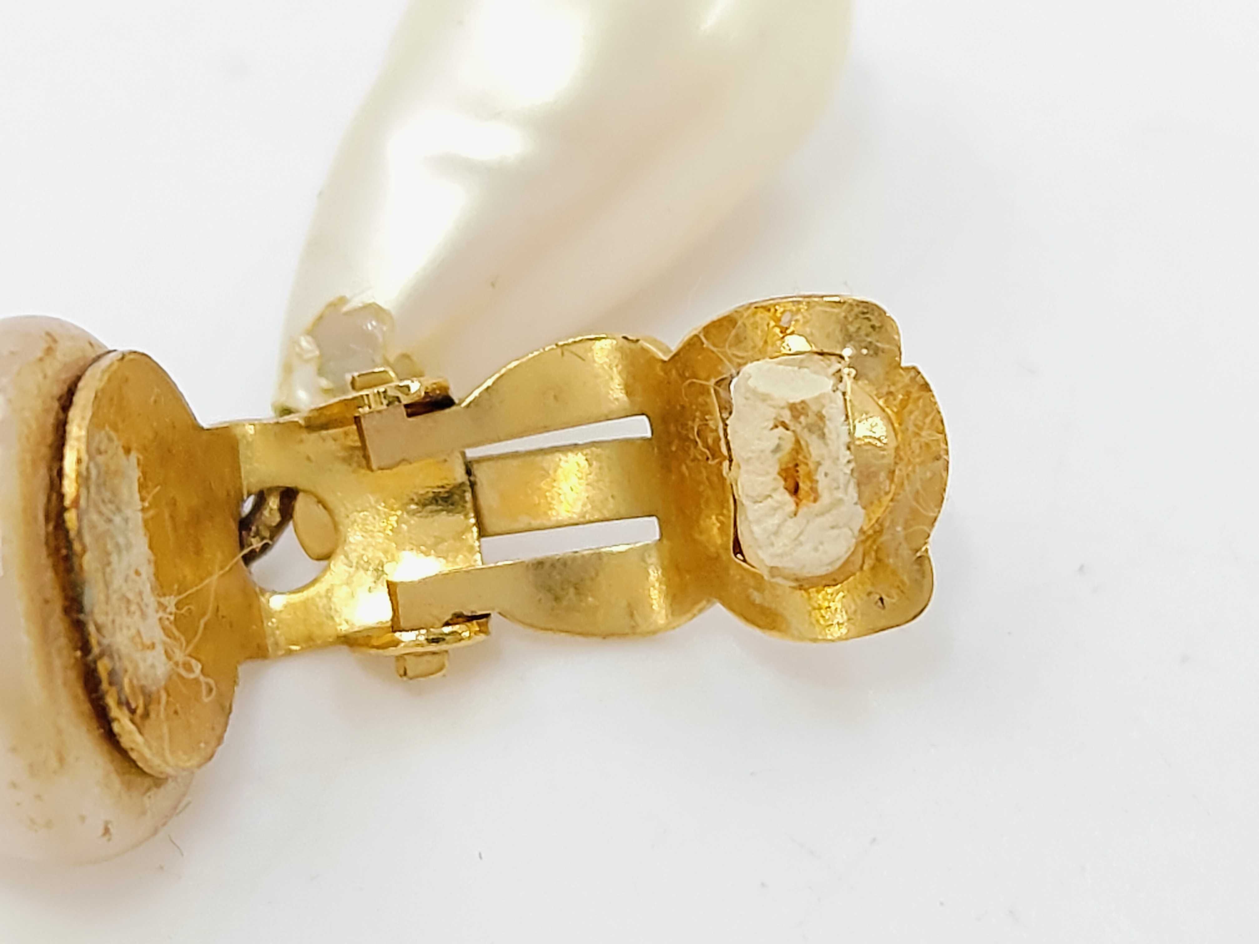 Coco Swing Pearl Gold Earrings — view 5