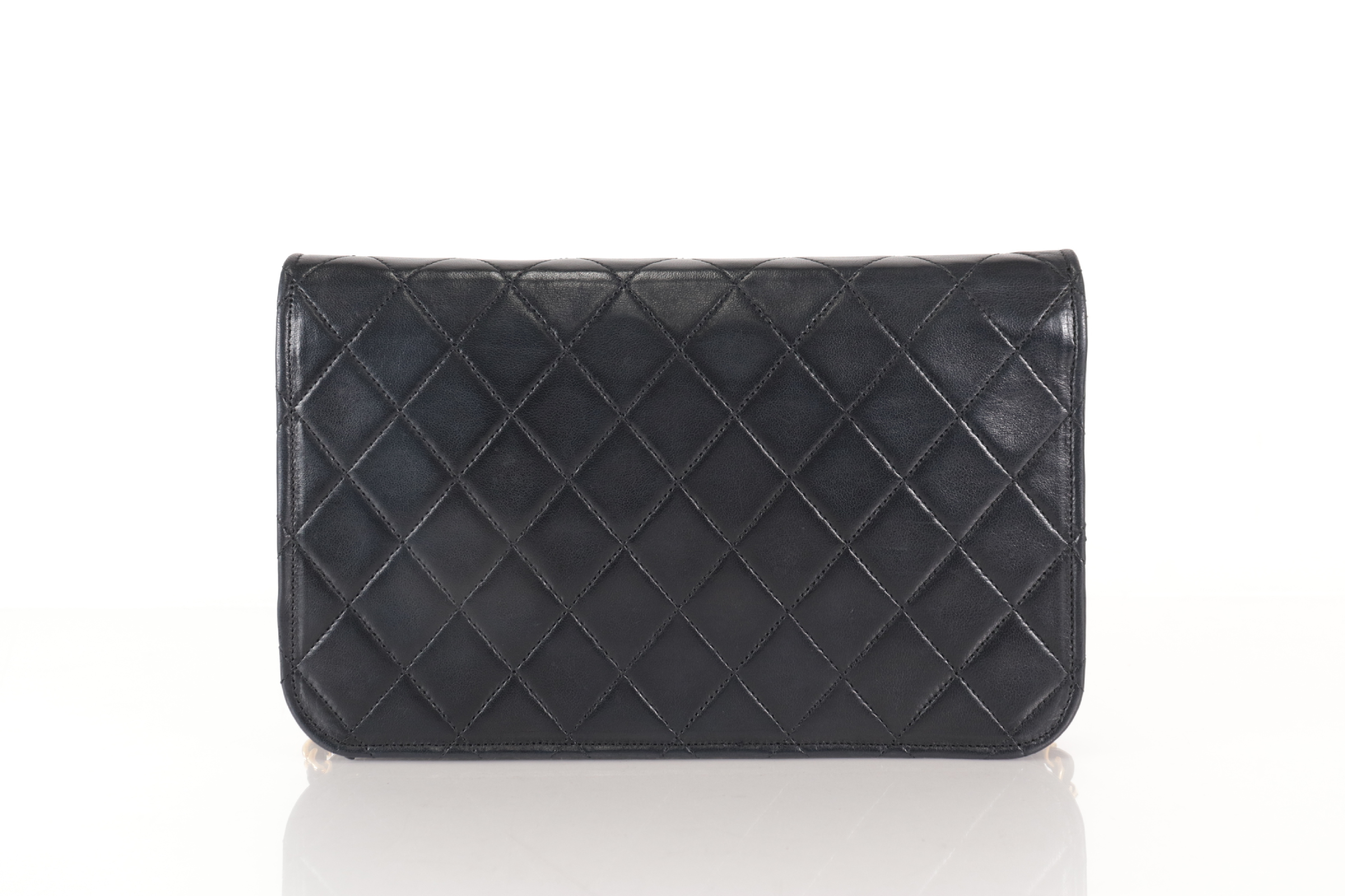 Matelassé Lambskin Full Flap Push Chain Shoulder Bag — view 2