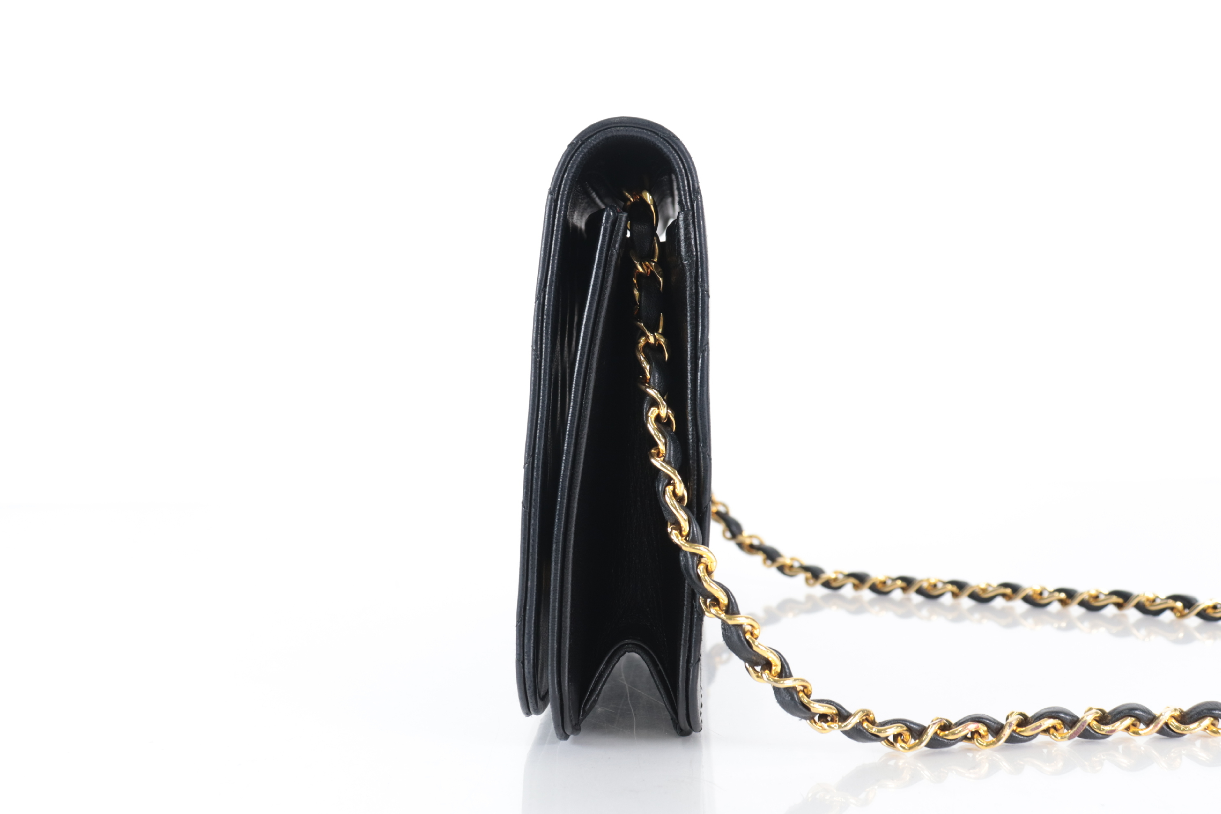 Matelassé Lambskin Full Flap Push Chain Shoulder Bag — view 4