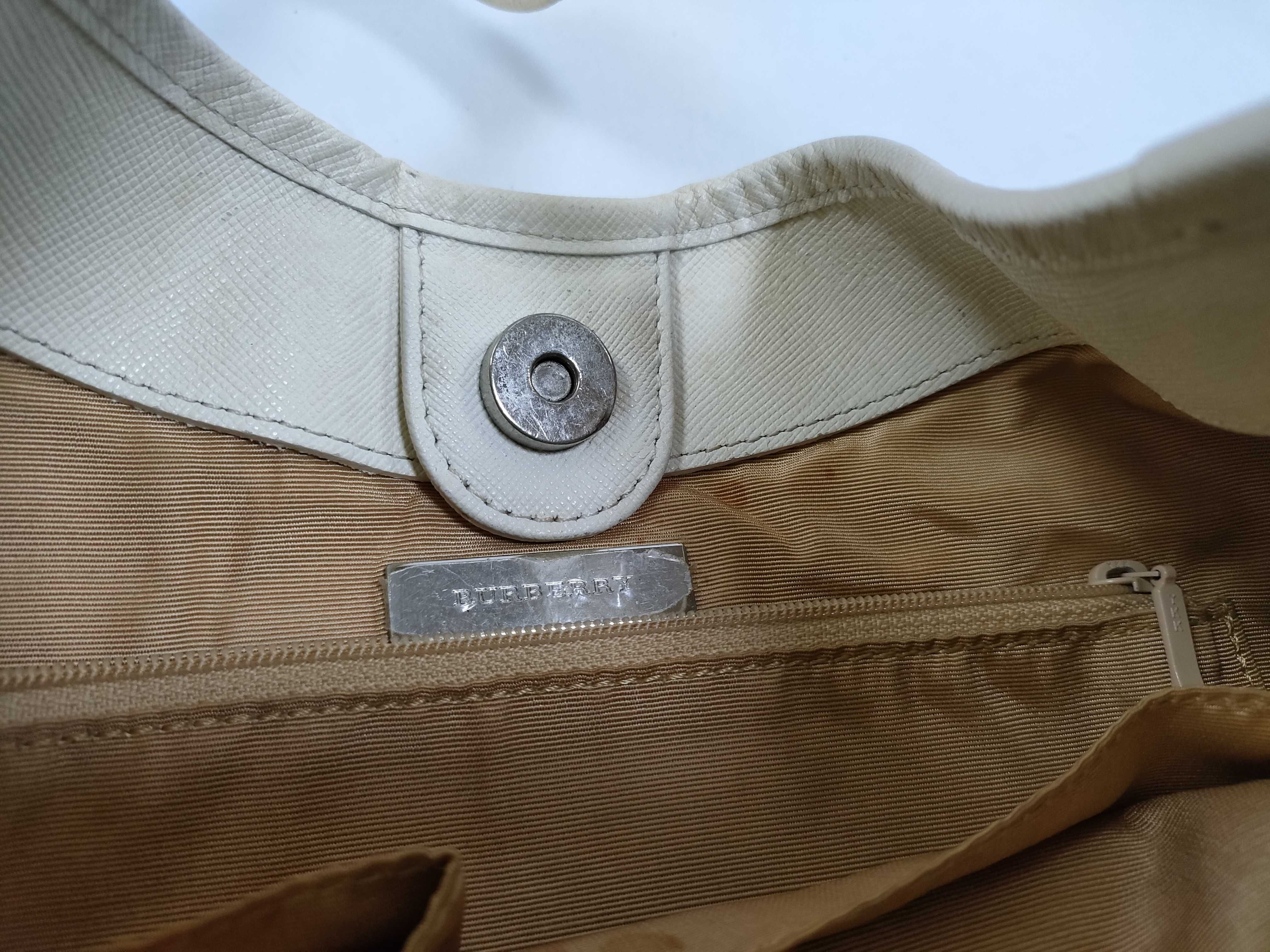 Burberrys Bag Shoulder Bag — view 9