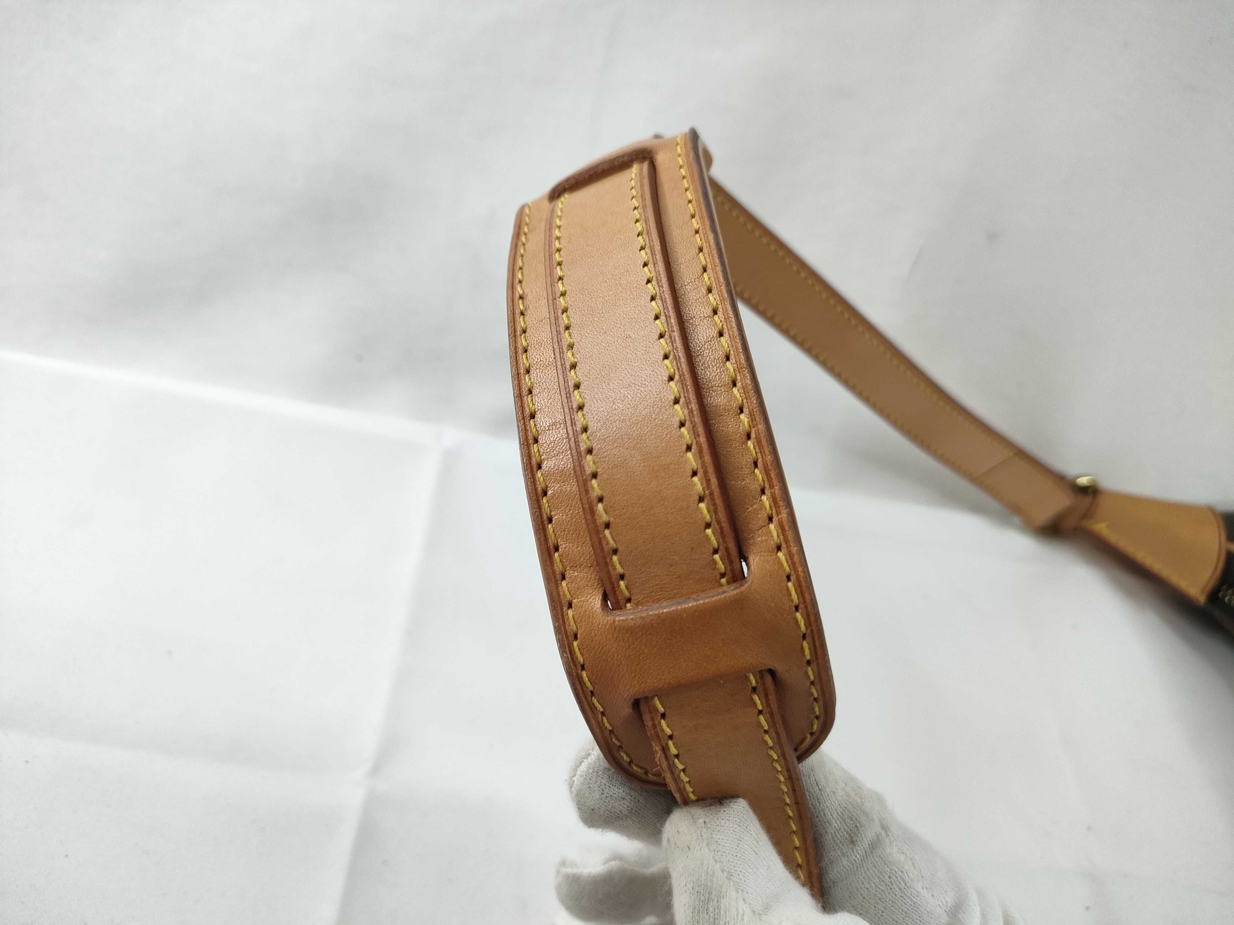 Monogram Boulogne 30 M51265 Brown Shoulder Bag — view 7