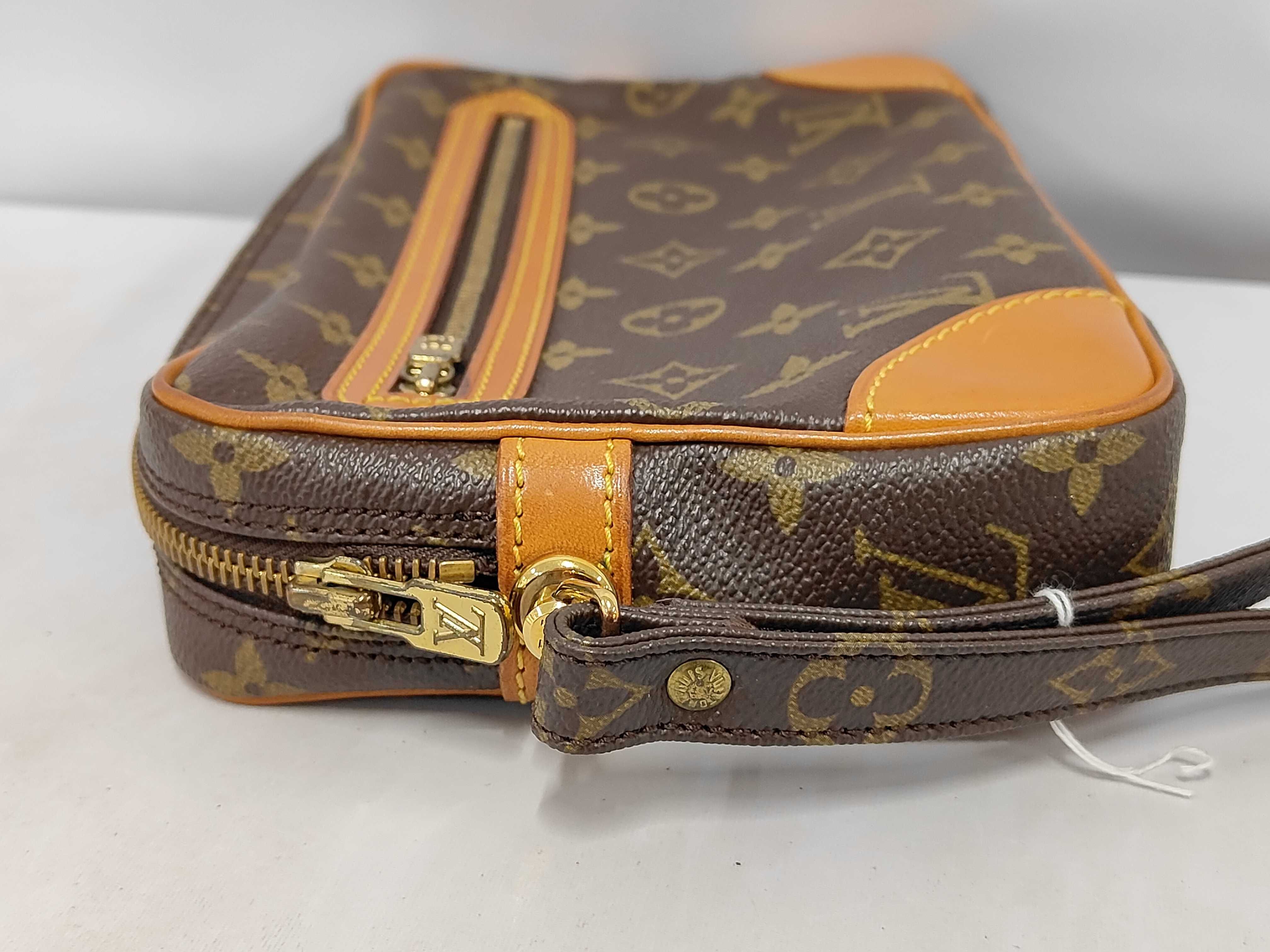 LOUIS VUITTON M51825 Monogram Marly Dragonne GM Clutch Bag — view 6