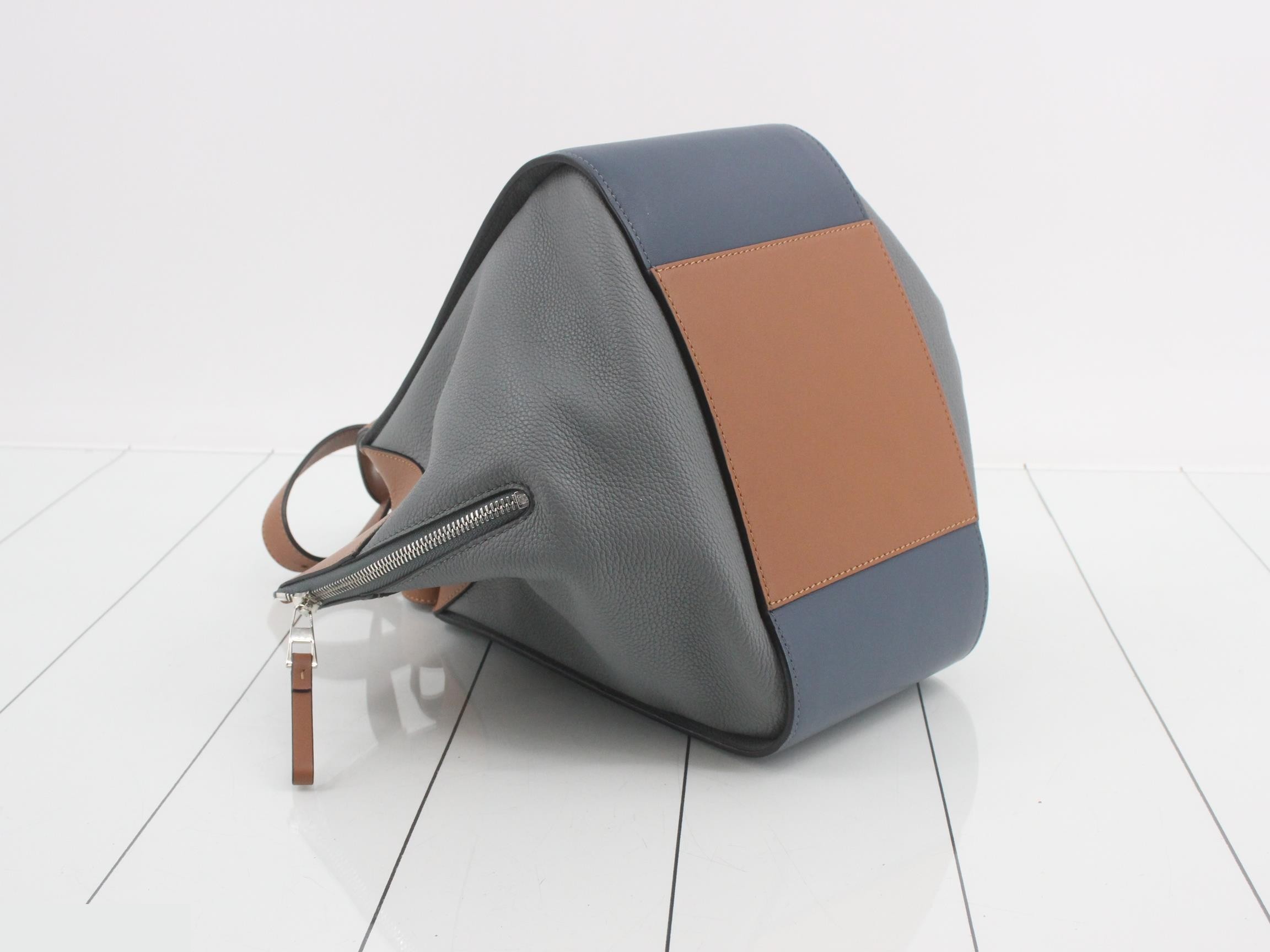Hammock handbag, leather, gray — view 5