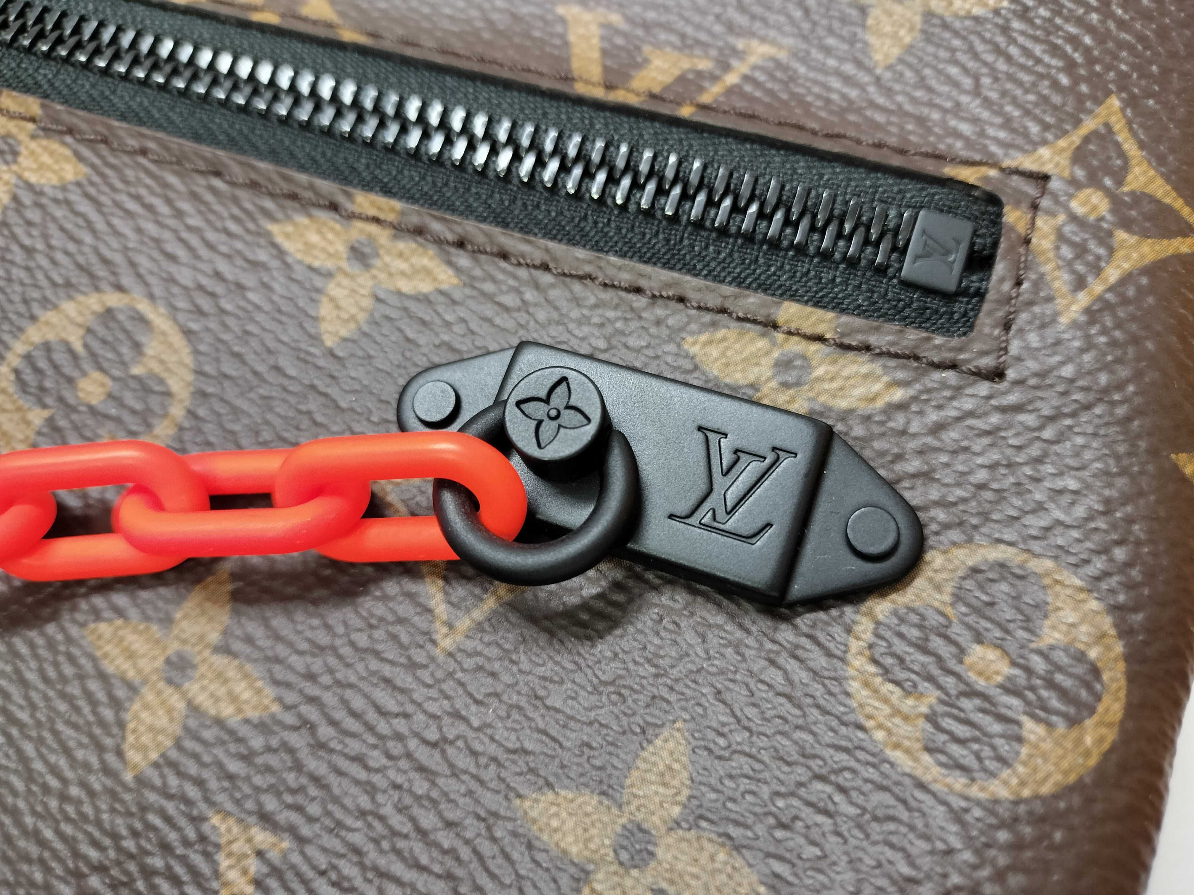 Monogram Vuitton Monogram Solar Ray Pochette A4 M44484 Clutch Bag — view 12