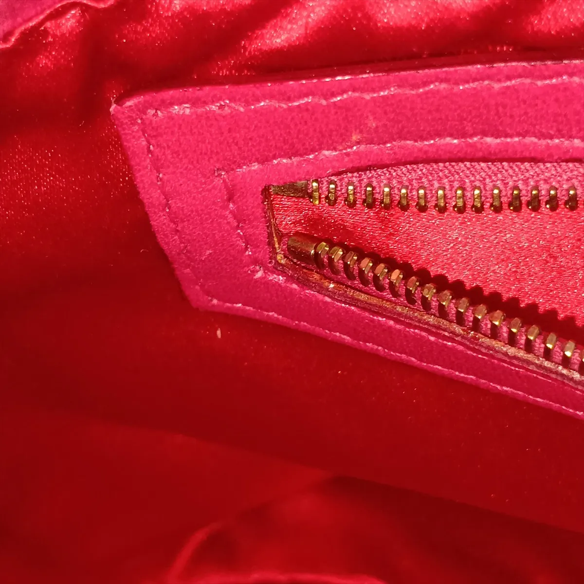 26569 Suede x Leather Shoulder Bag Pink — view 12