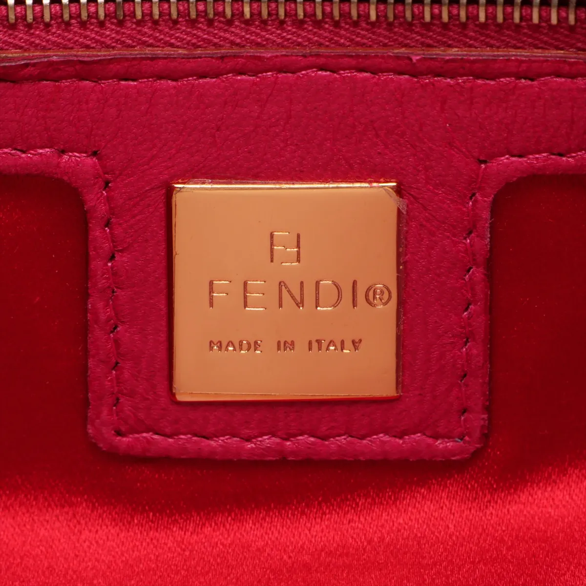 26569 Suede x Leather Shoulder Bag Pink — view 9
