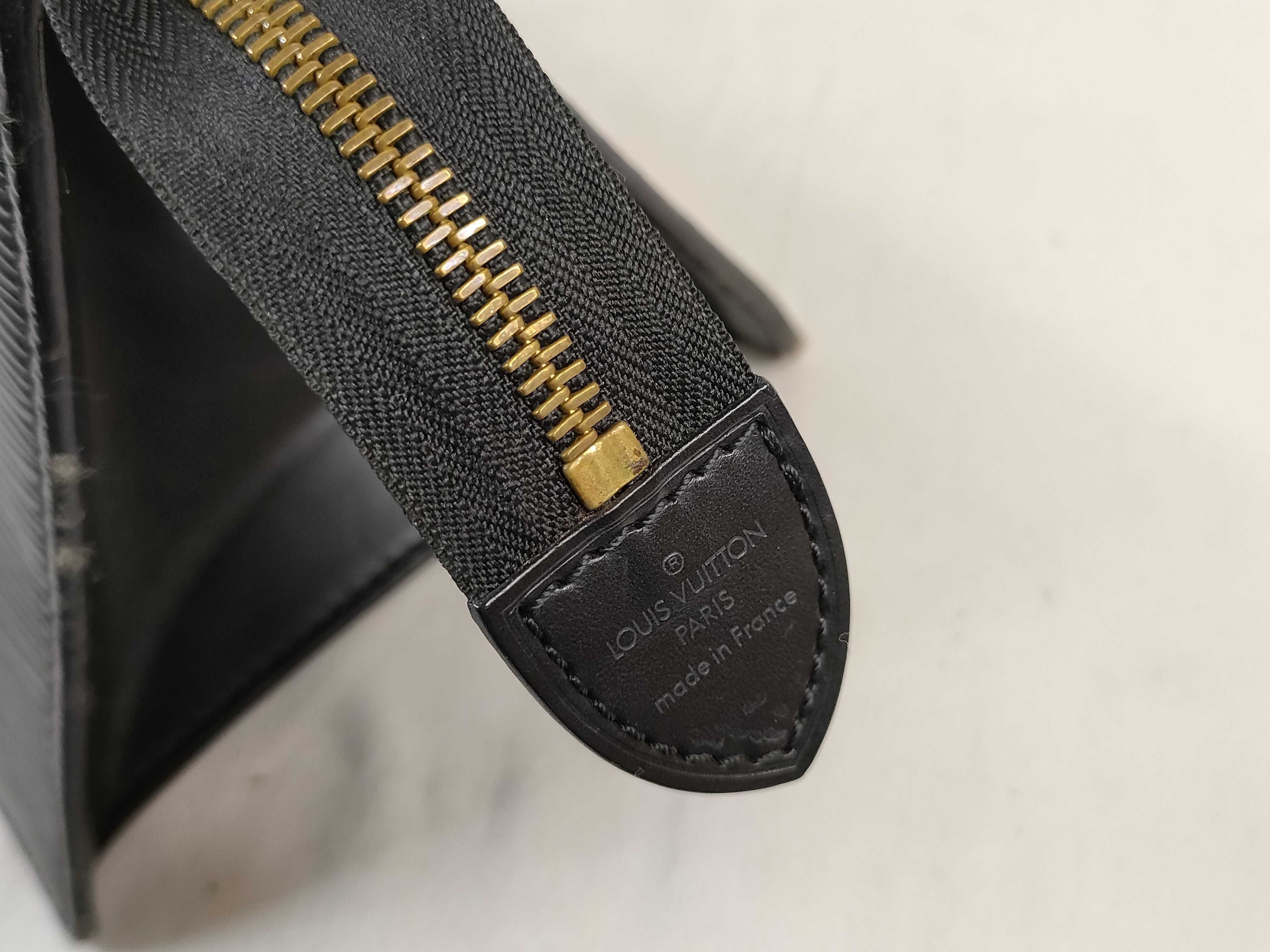 Epi Leather Handbag Sac Triangle Handbag — view 12
