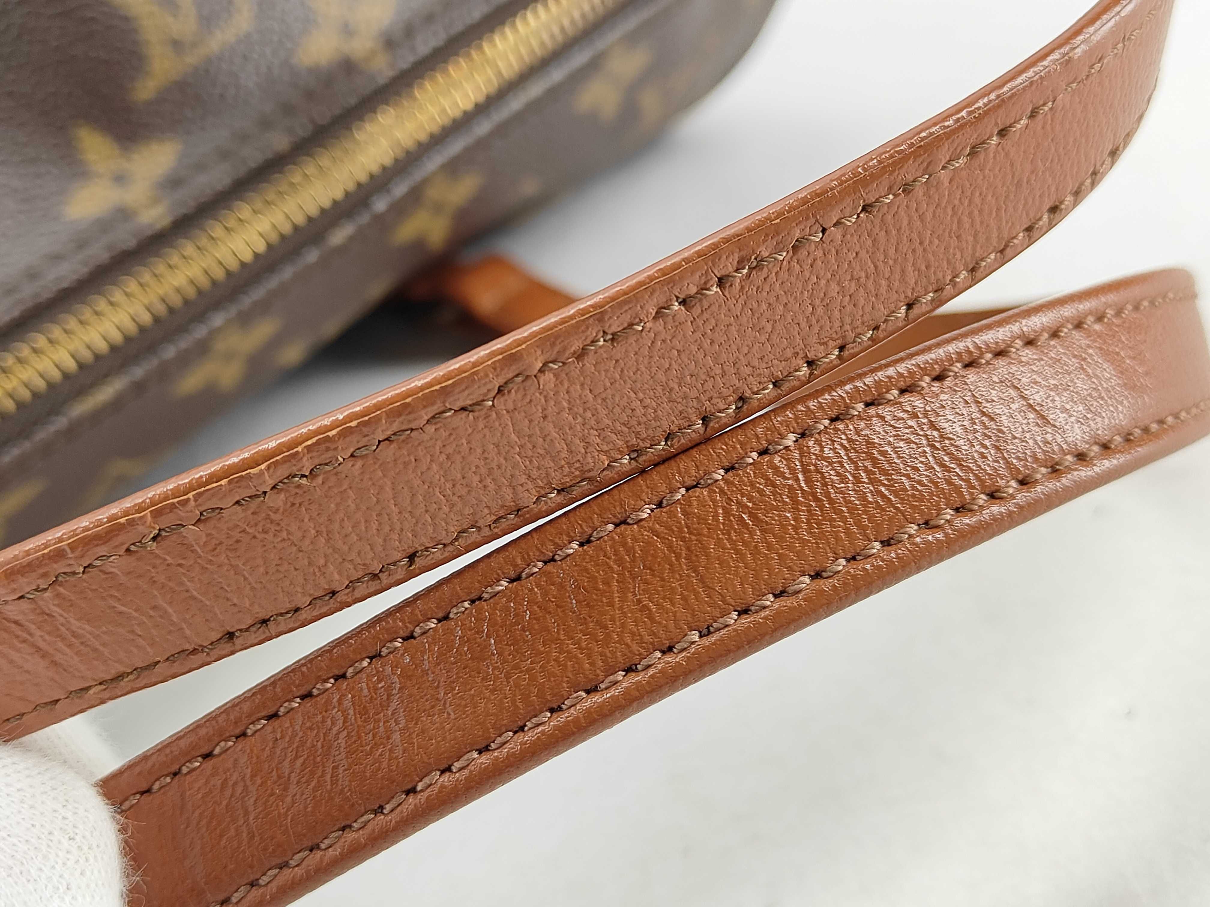 Monogram Papillon 30 M51365 Brown Handbag — view 5