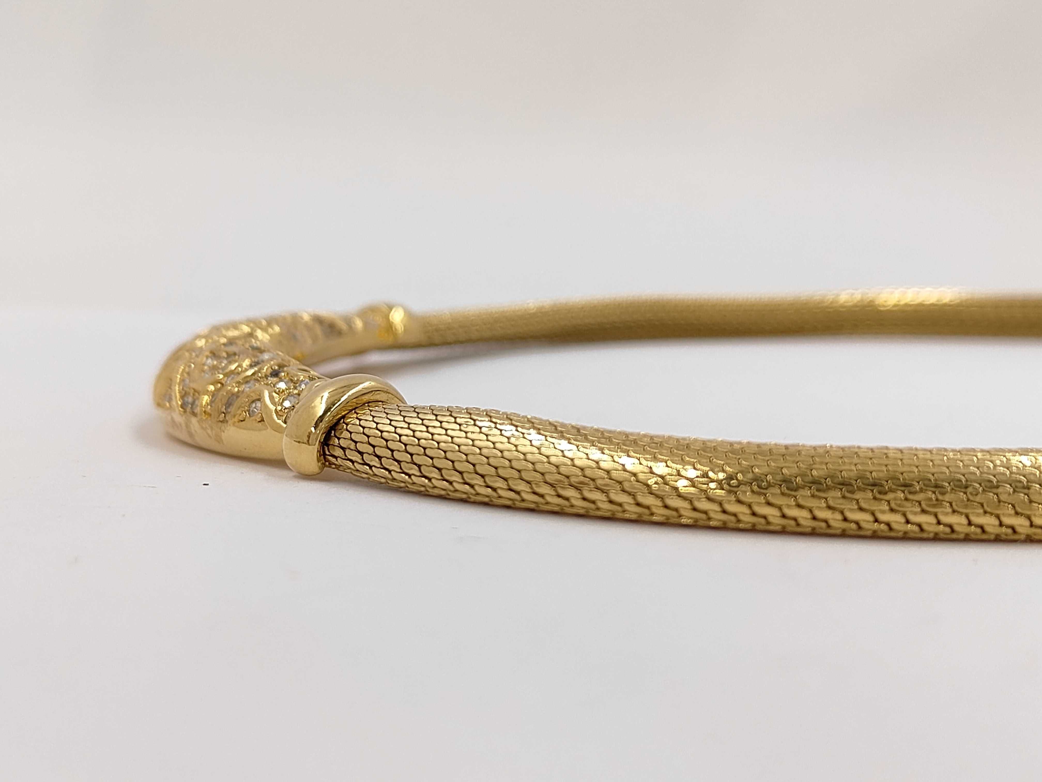 necklace — view 3