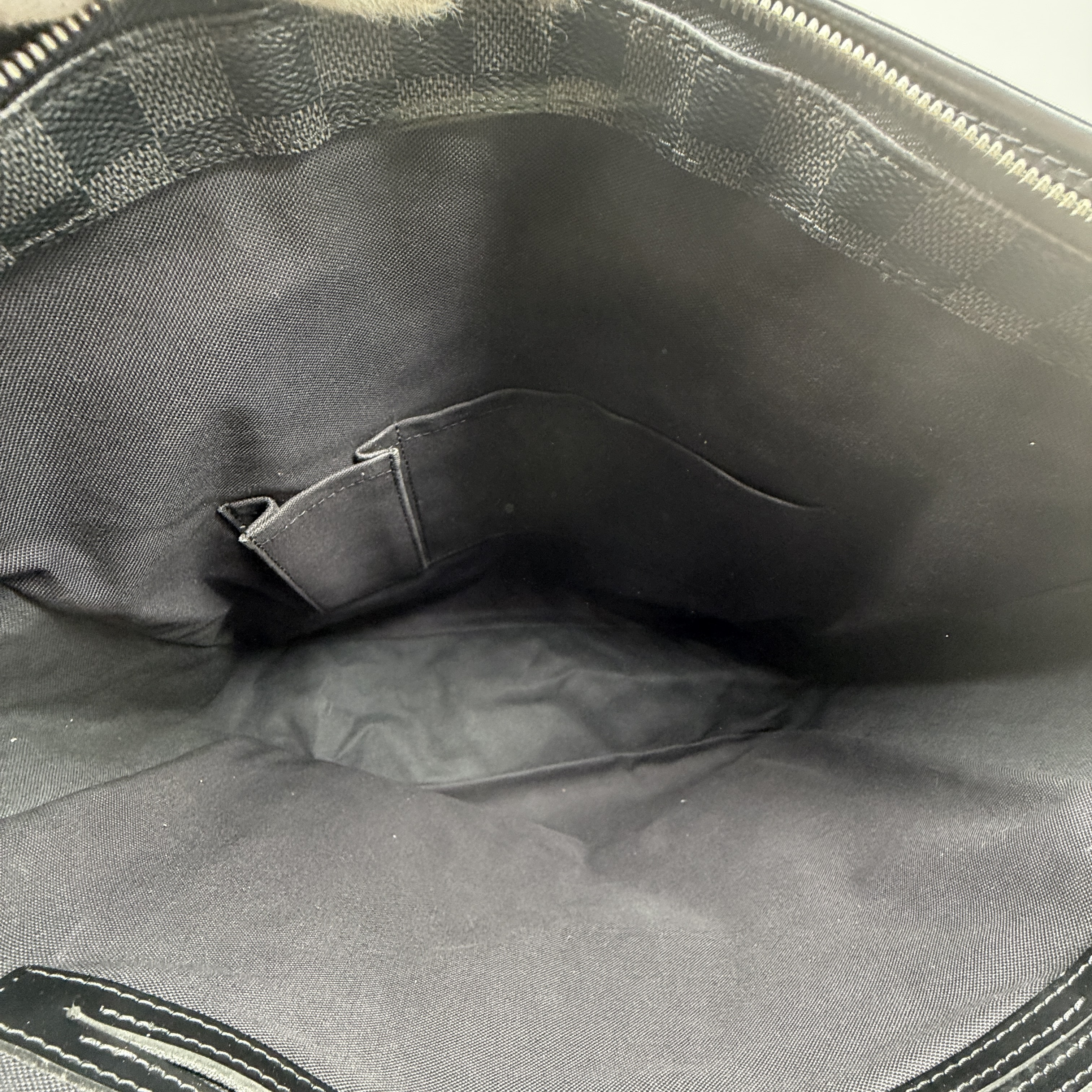 Damier Graphite Tadao Business Bag — view 12