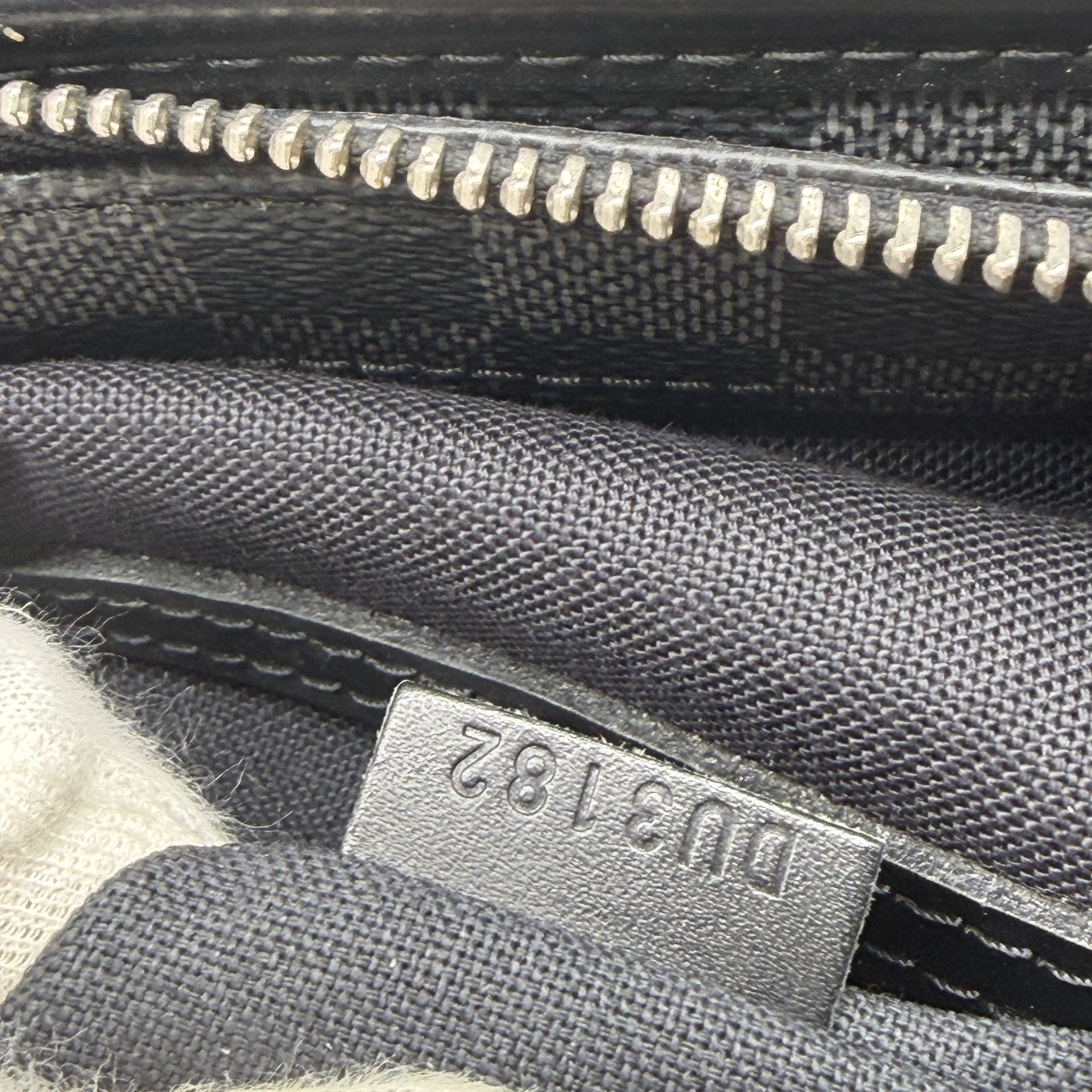 Damier Graphite Tadao Business Bag — view 15
