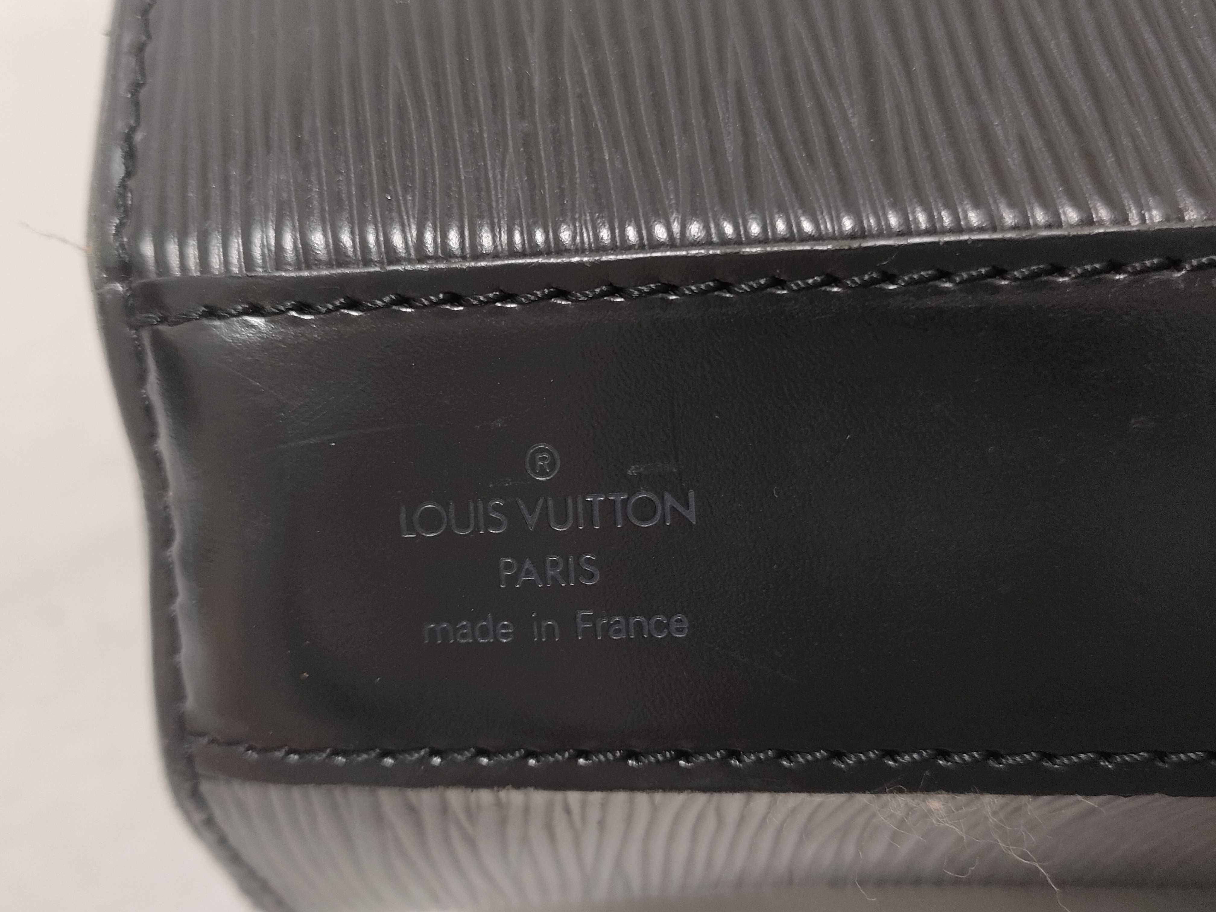 Epi M52812 Verseau Shoulder Bag — view 12