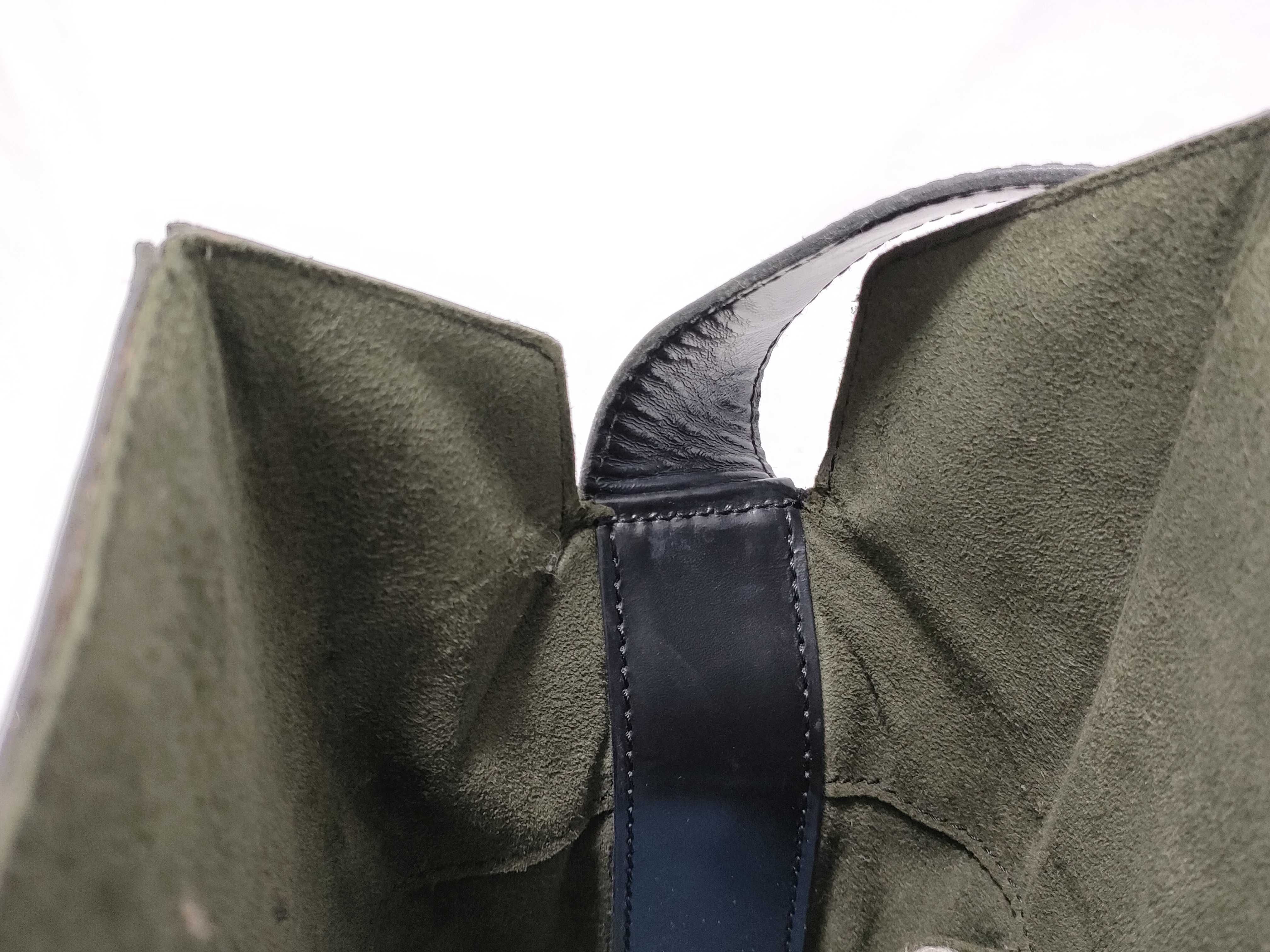 Epi M52812 Verseau Shoulder Bag — view 9