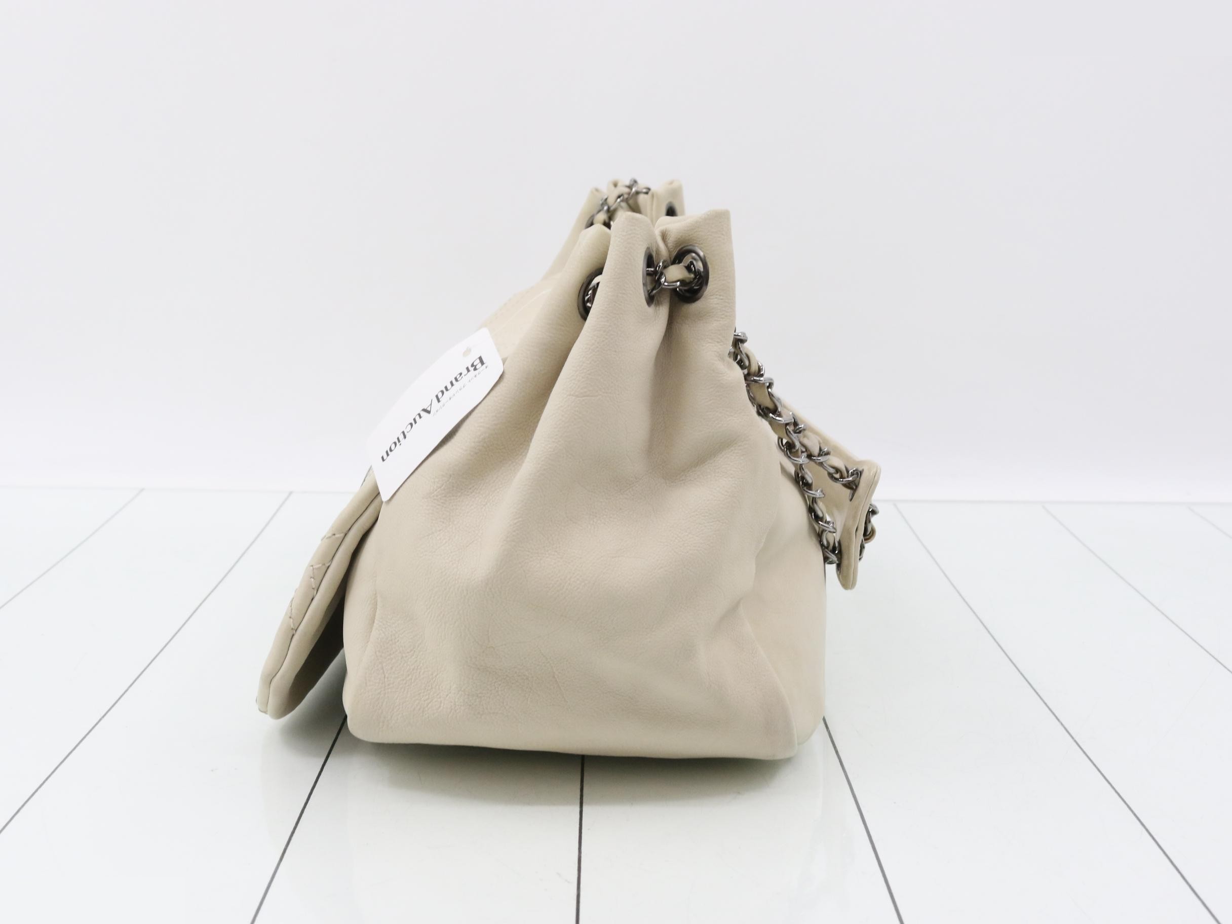 Wild Stitch Chain Shoulder Bag, Ivory, Series 10 — view 3