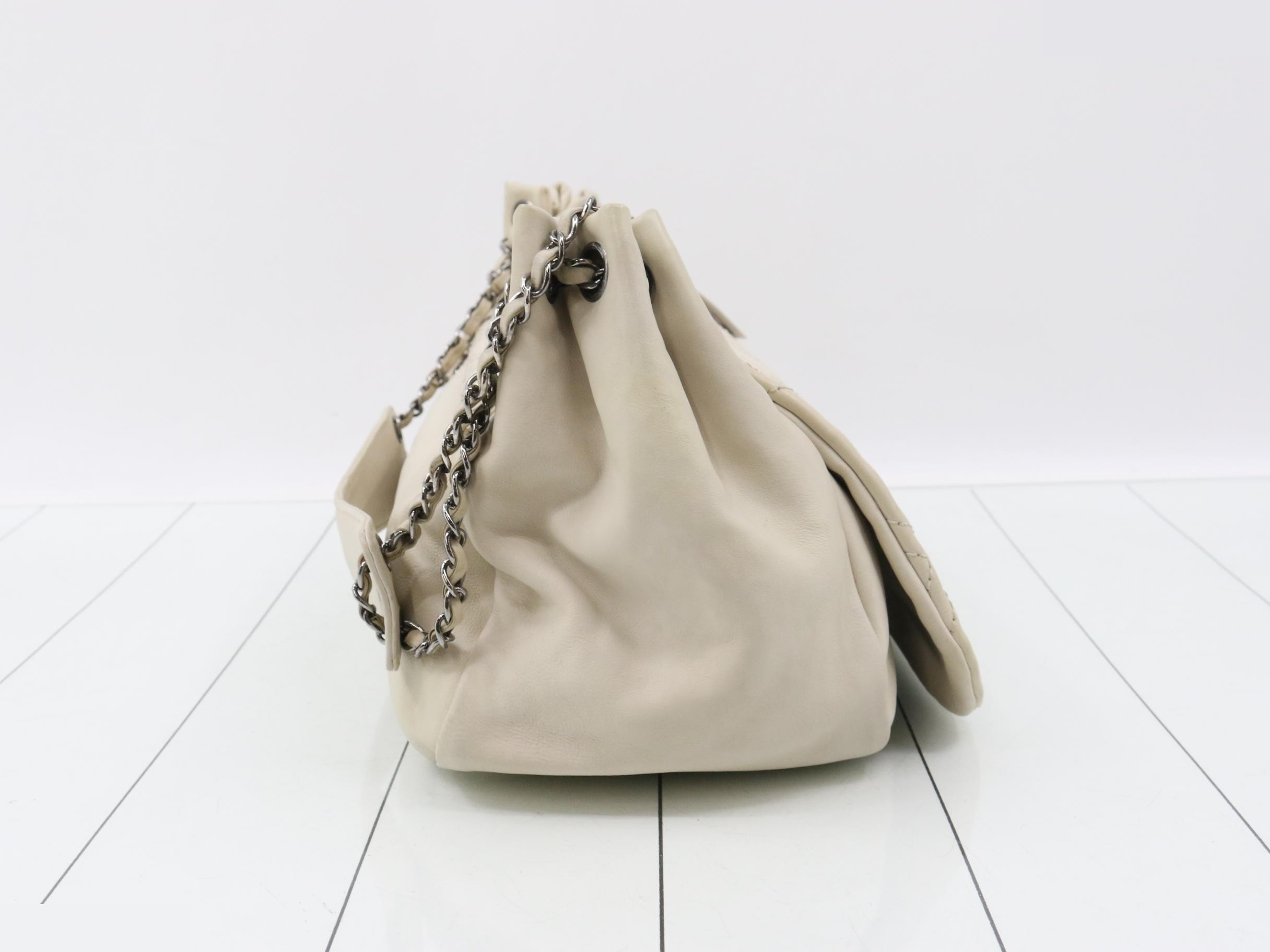 Wild Stitch Chain Shoulder Bag, Ivory, Series 10 — view 4