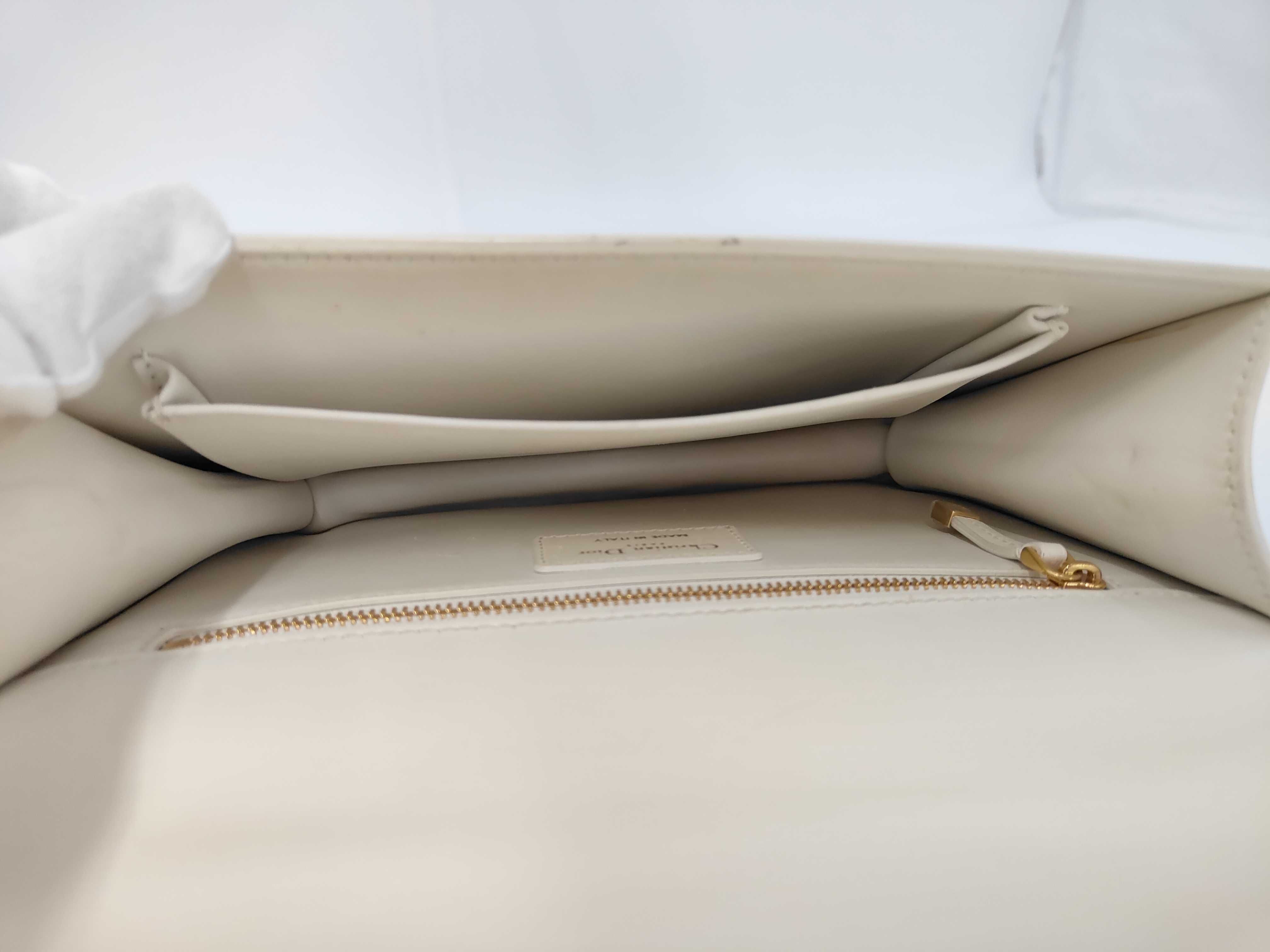 Christian Montaigne Shoulder Bag — view 9