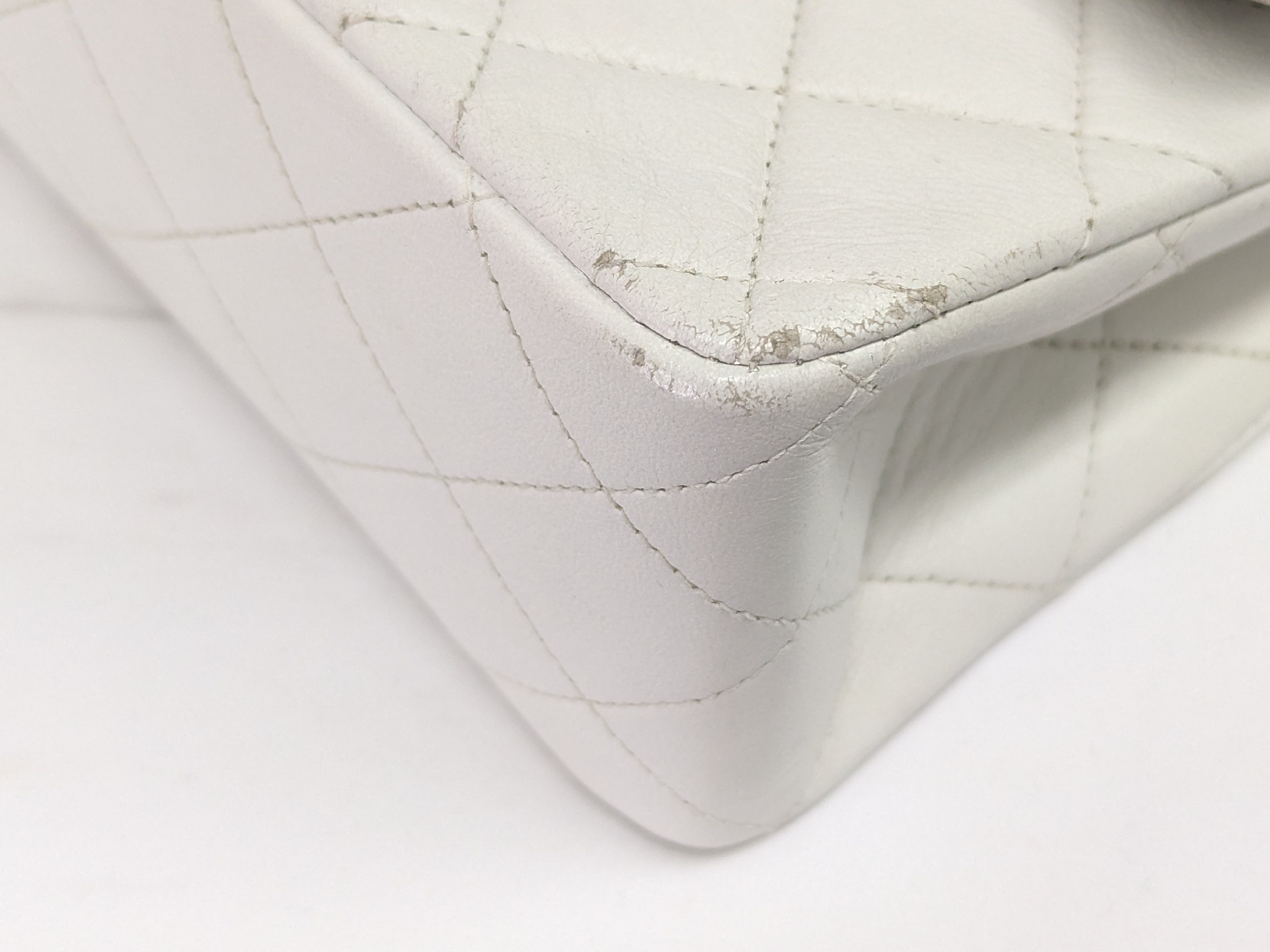 Lambskin Double Flap 25 White Shoulder Bag — view 4