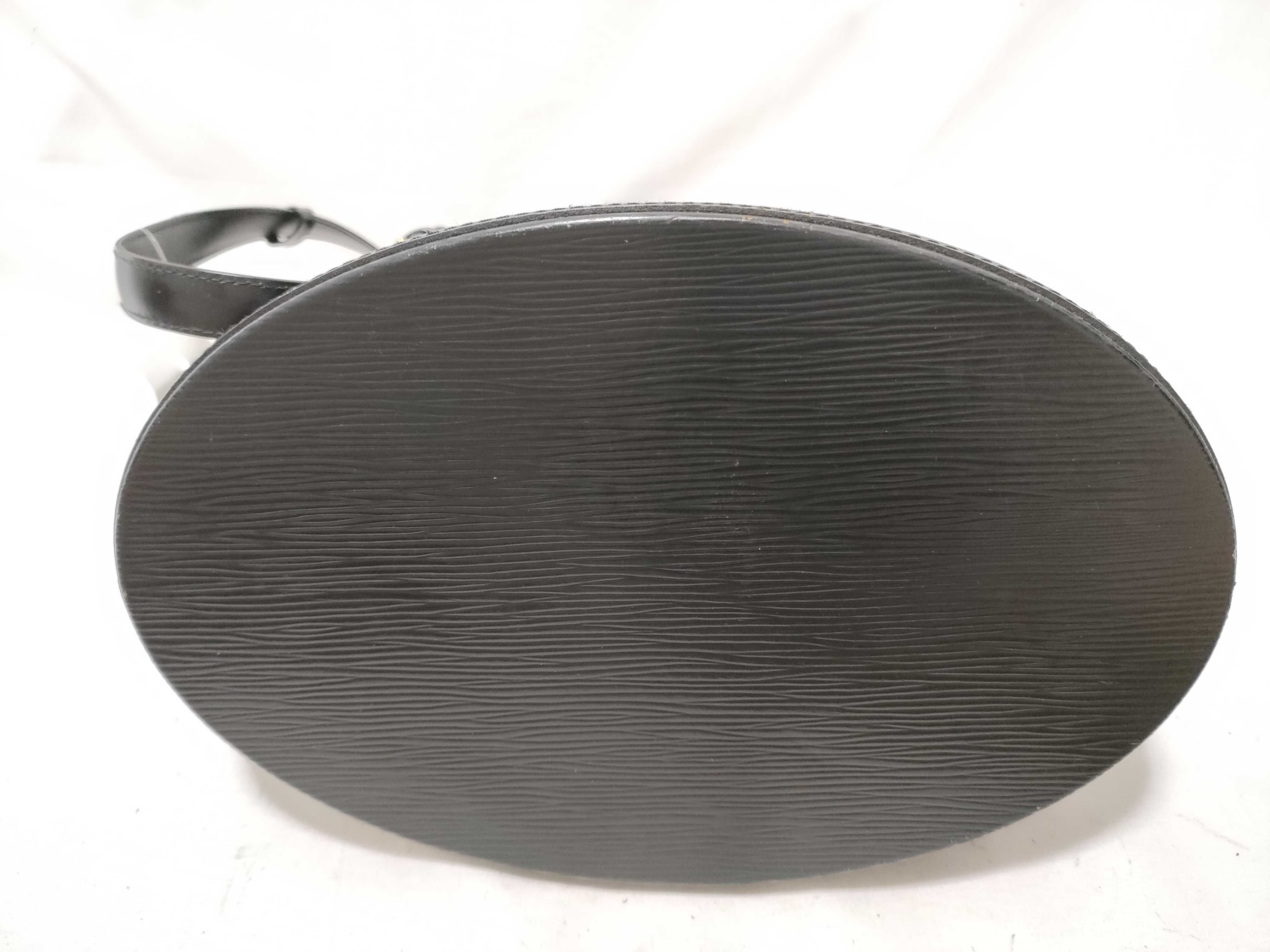 Epi Cluny Shoulder Bag — view 7