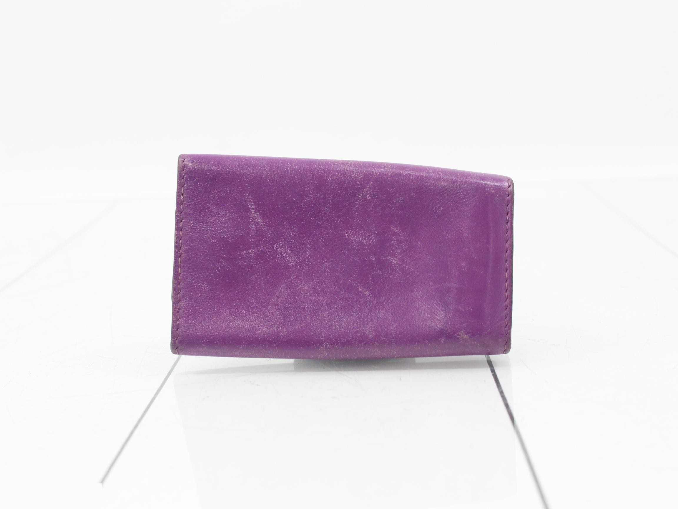 Key case — view 2
