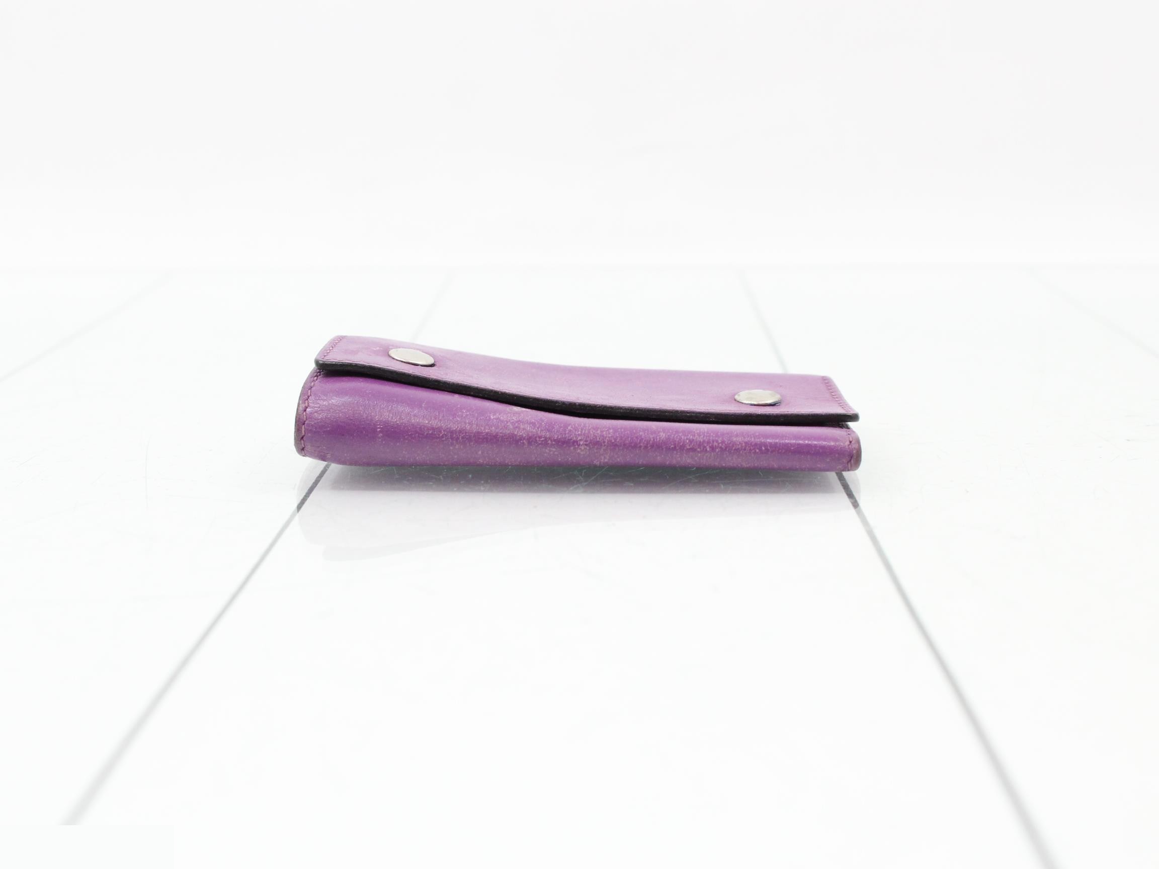 Key case — view 3