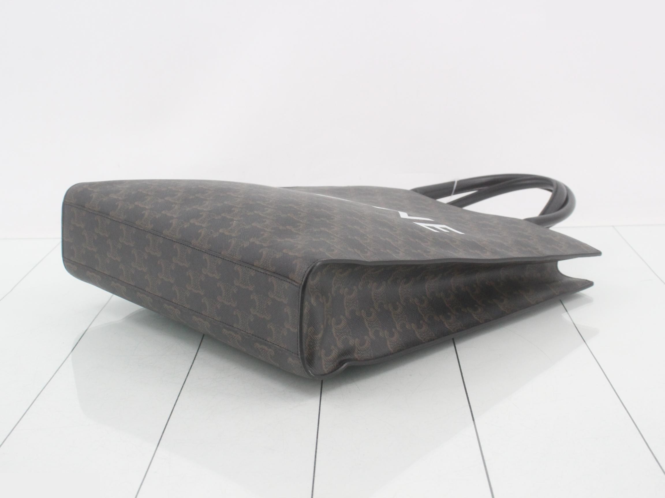 Vertical Cabas Black Triomphe Tote Bag — view 6