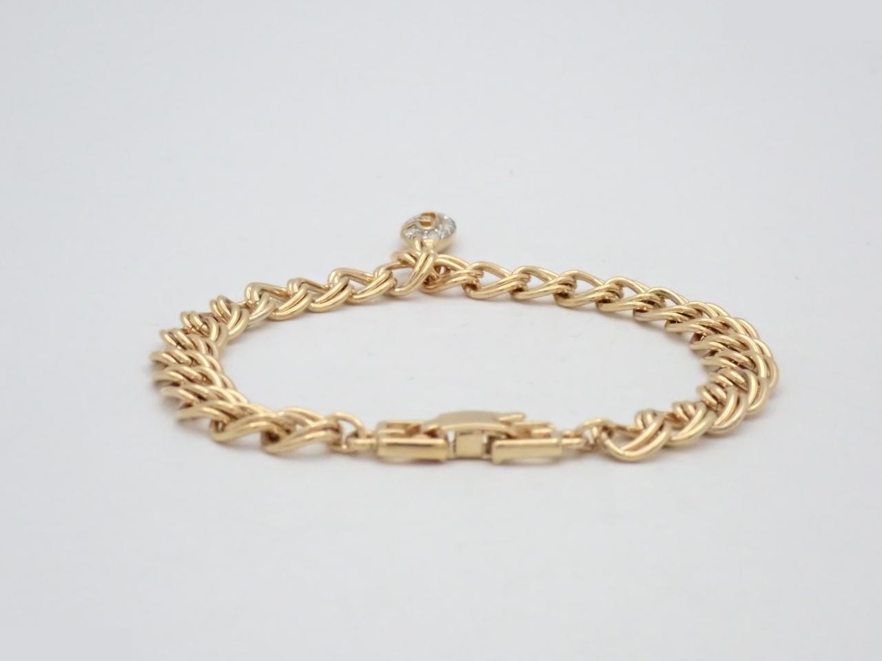 Other line: Precious metal bracelet, wrist circumference approximately 17cm. — view 2