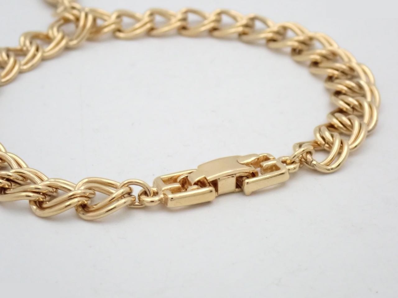 Other line: Precious metal bracelet, wrist circumference approximately 17cm. — view 3
