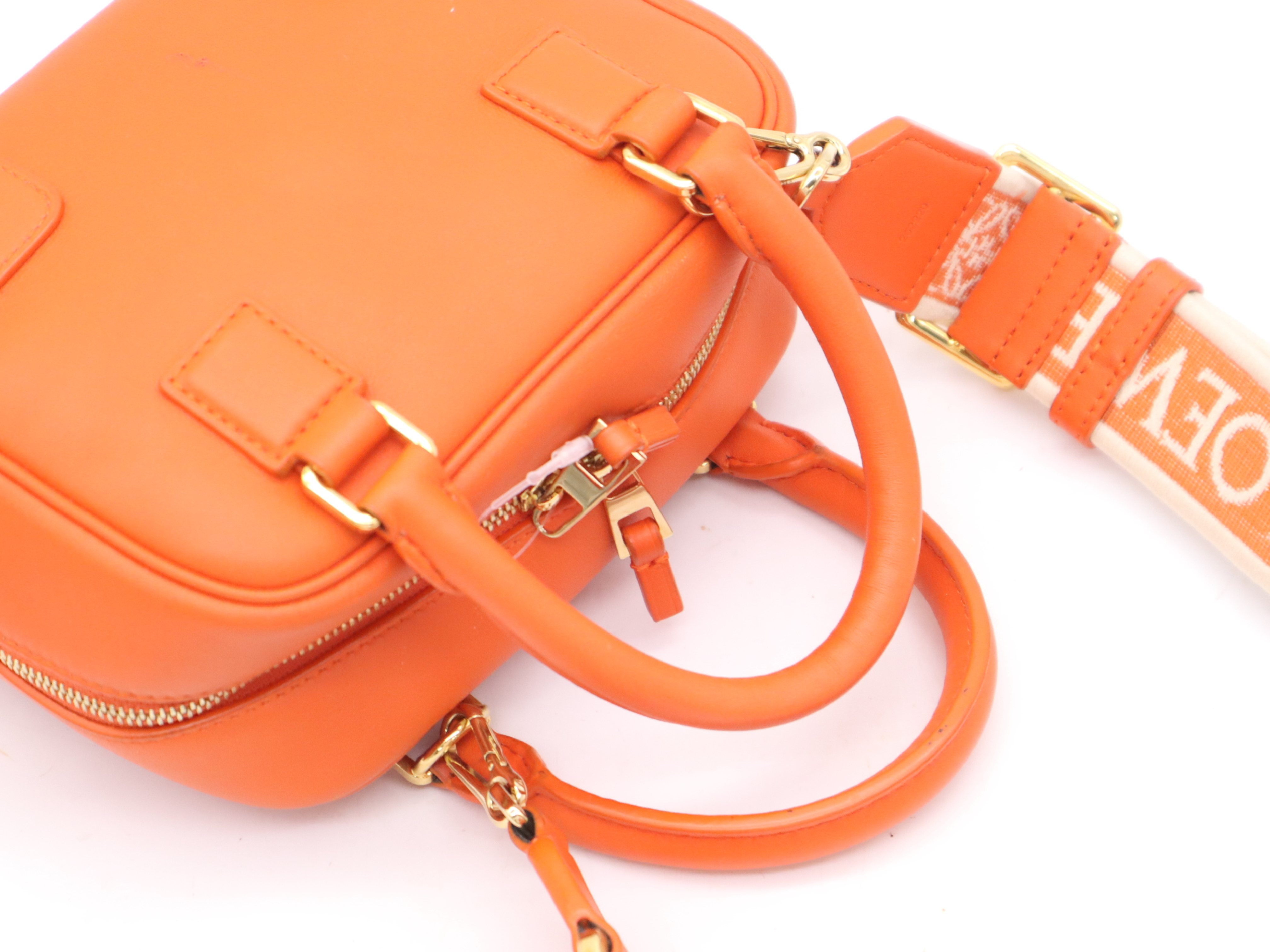 Leather Amazona 16 Square Handbag, Orange, with Shoulder Strap, Dust Bag x2, Padlock, and Keys x2 (Shoulder Bag) — view 6