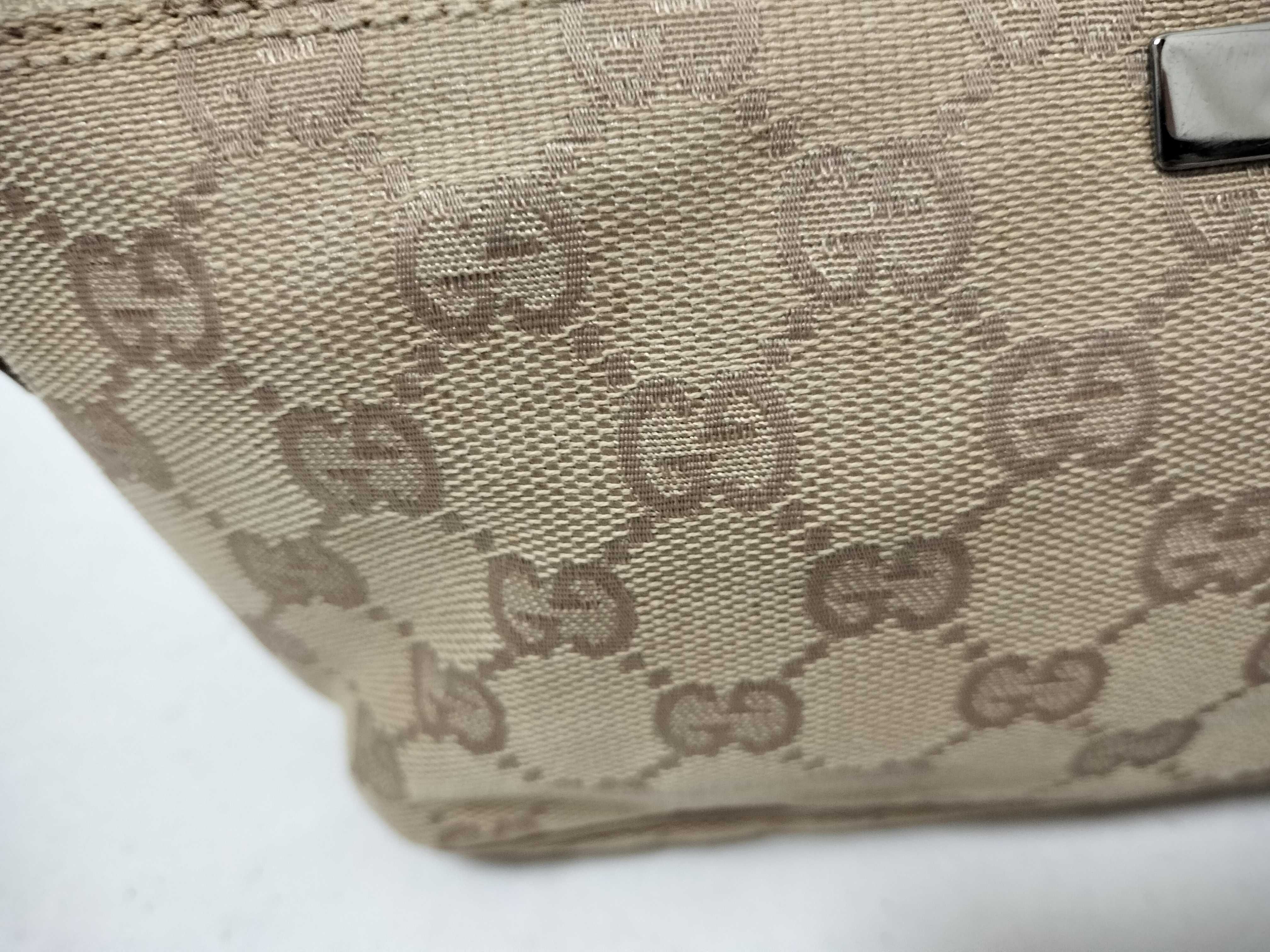 GG Canvas Gucci Accessory Pouch Handbag Beige GG Canvas 07193 2123 Pouch — view 13
